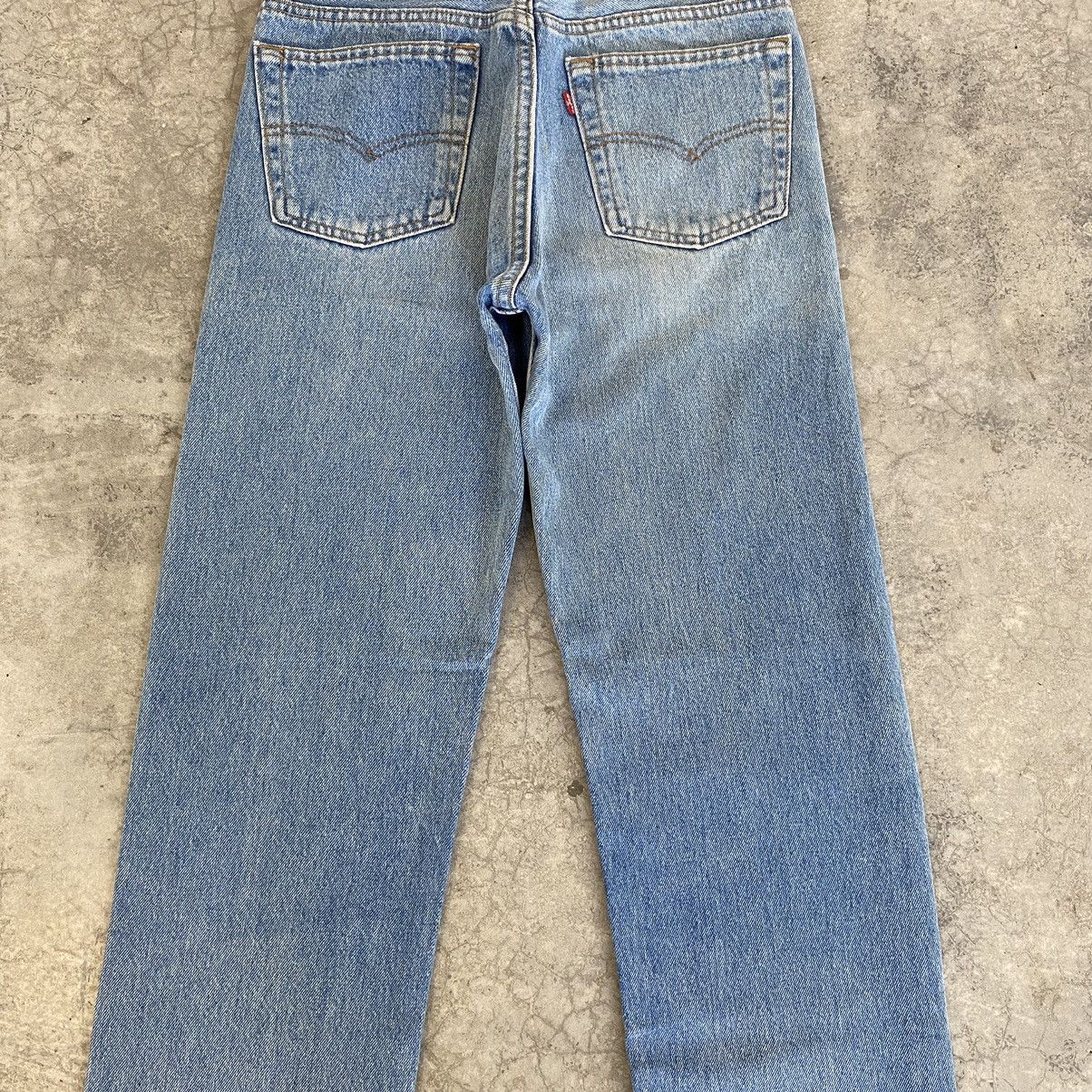 Levi's Vintage Late 80’s Levis 501 Faded Blue Denim Jeans Size US 28 / EU 44 - 17 Thumbnail