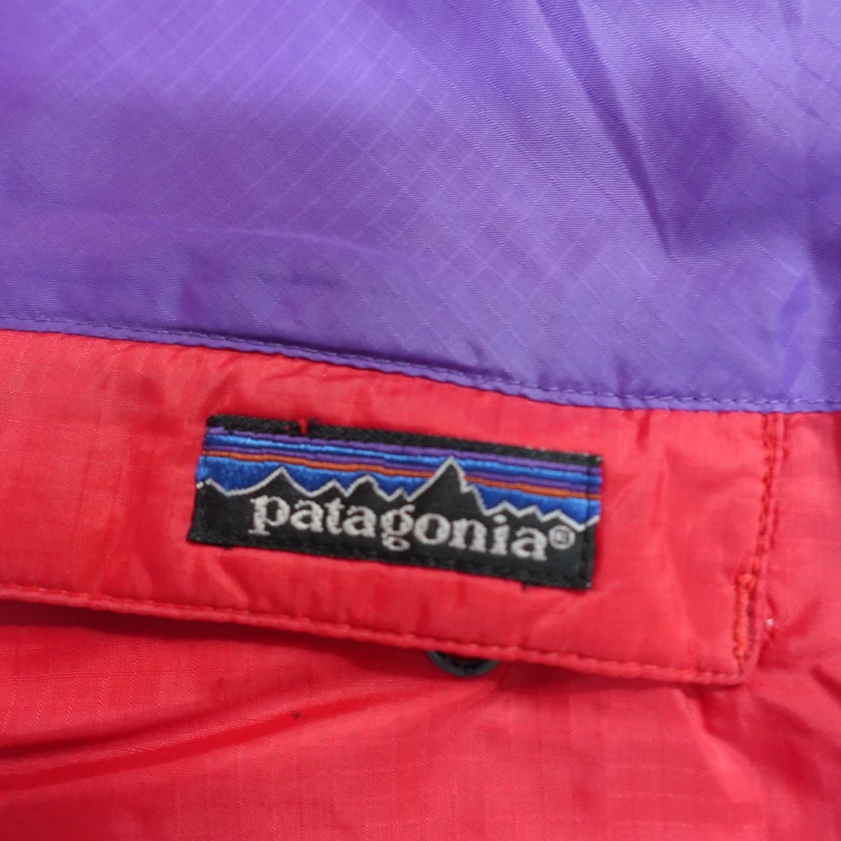 Patagonia VINTAGE Patagonia Jacket XL Purple Red Nylon Windbreaker Anorak Mens Full Zip Regular Size XL Red Nylon Patagonia Jacket Size US XL / EU 56 / 4 - 2 Thumbnail