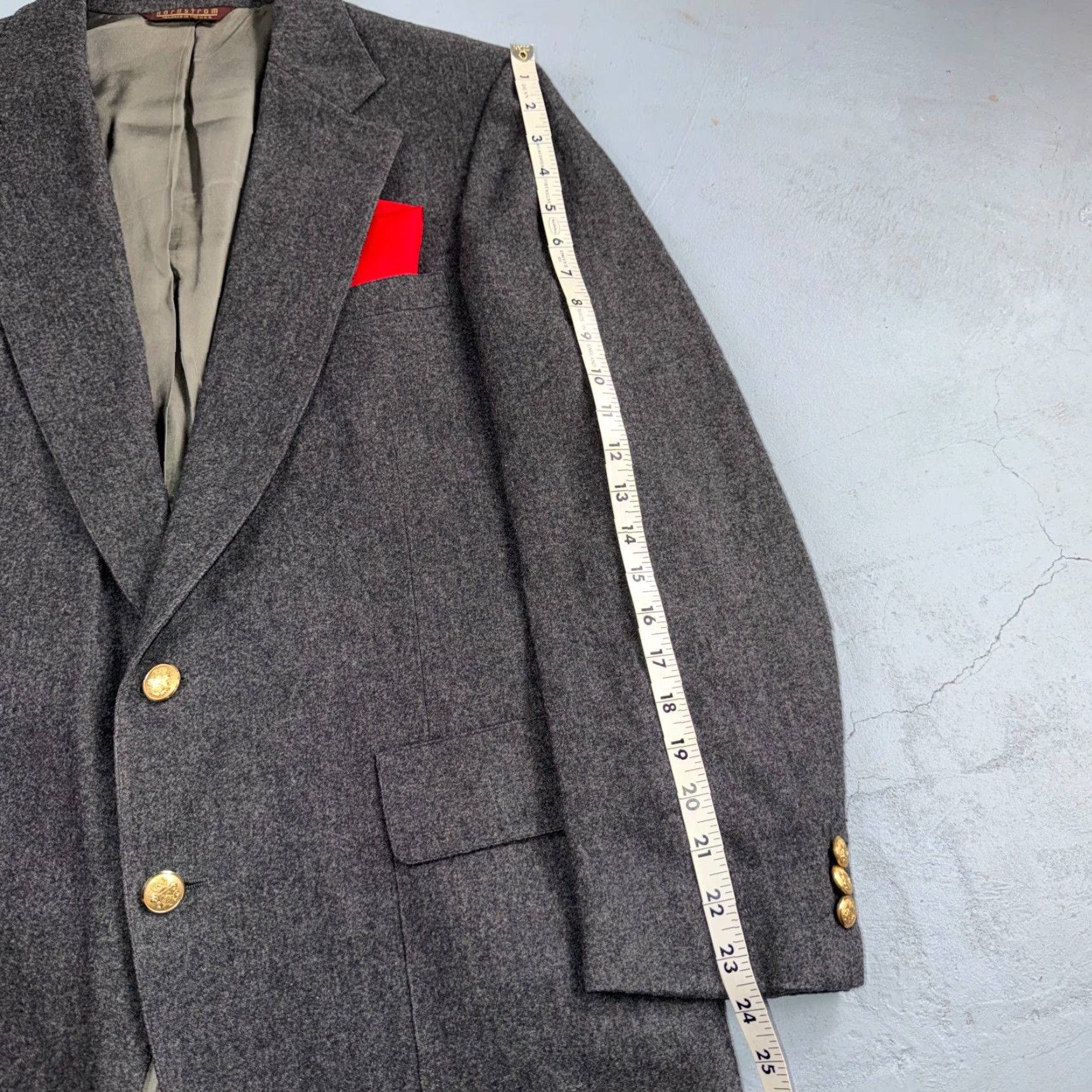Nordstrom VINTAGE Nordstrom 42 Blazer Gray Wool Sport Coat USA 1980s Union USA Gold Button Size 42R - 7 Thumbnail