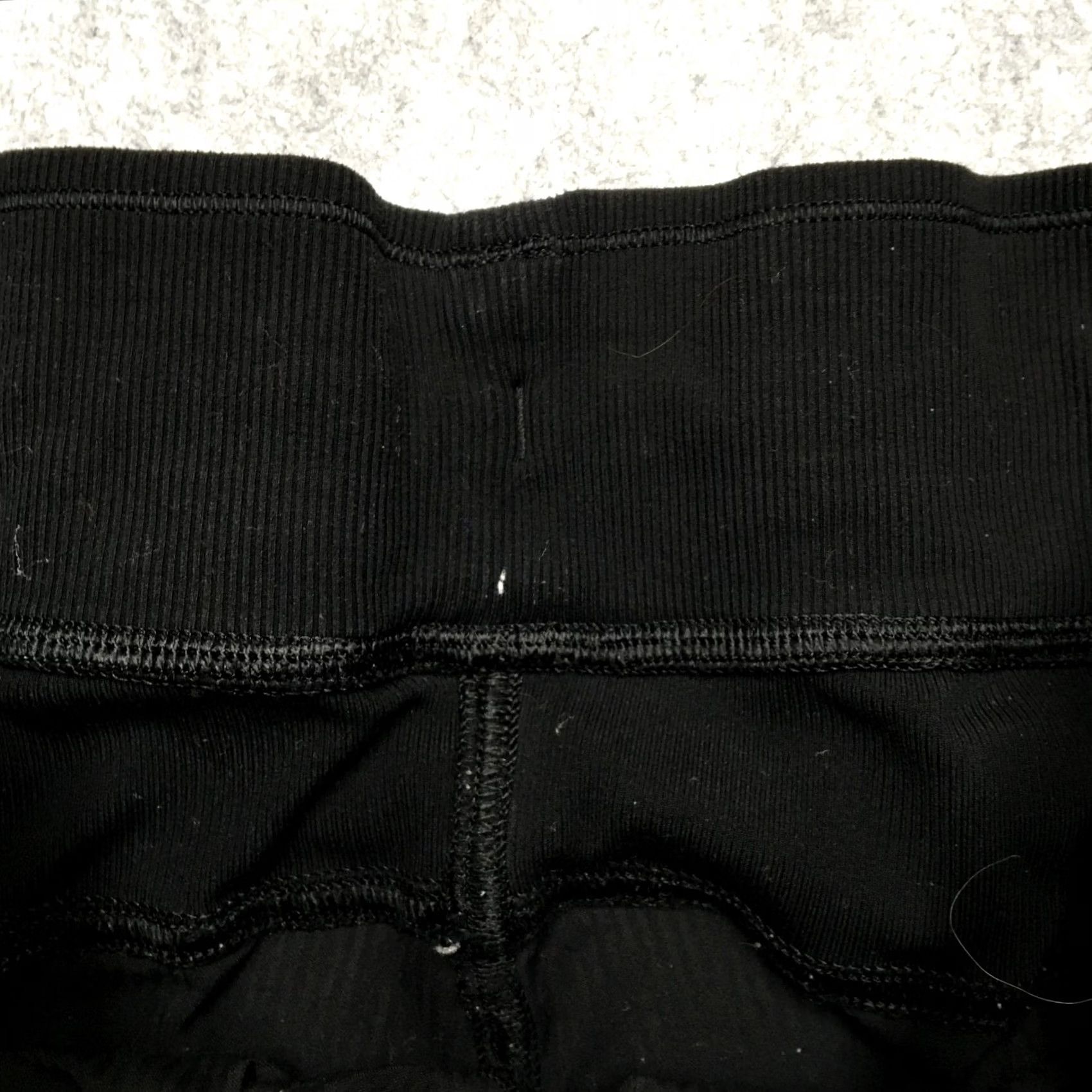 Lululemon Lululemon Jogger Pants Womens 6 Black Stripe Elastic Waist Tapered Dance Studio Size 28" / US 6 / IT 42 - 6 Thumbnail