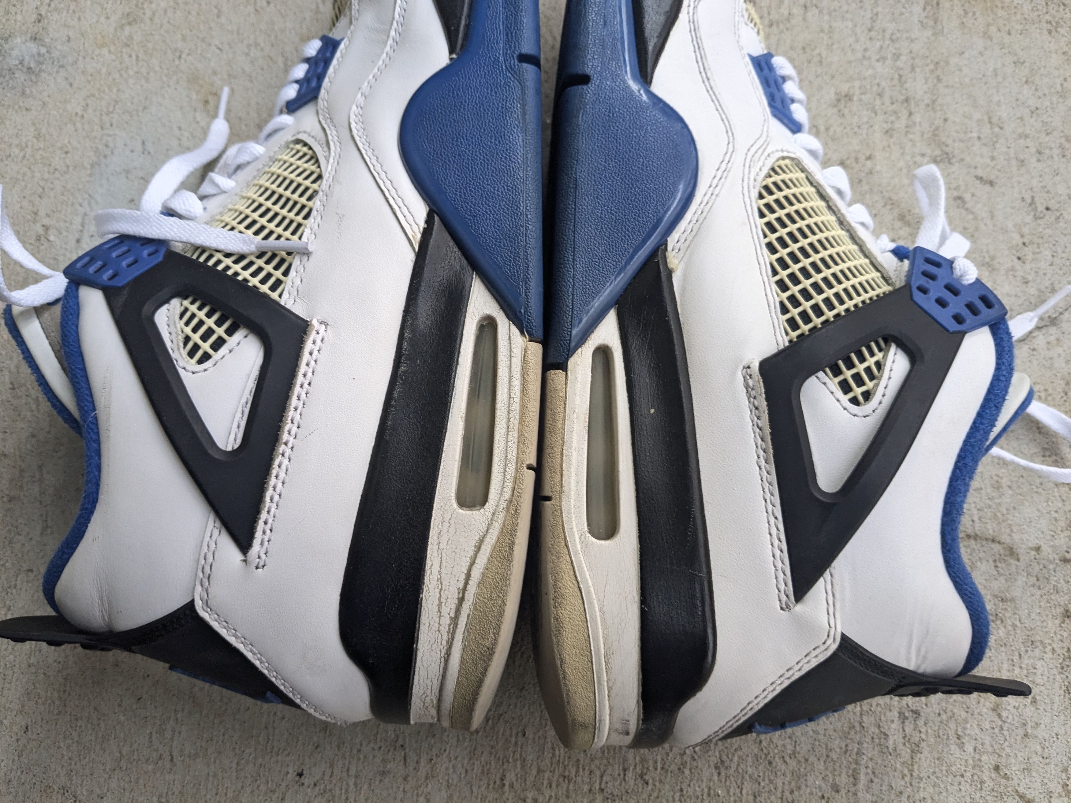 Jordan Brand Nike Air Jordan 4 Motorsport 308497-117 12 Size US 12 / EU 45 - 11 Thumbnail