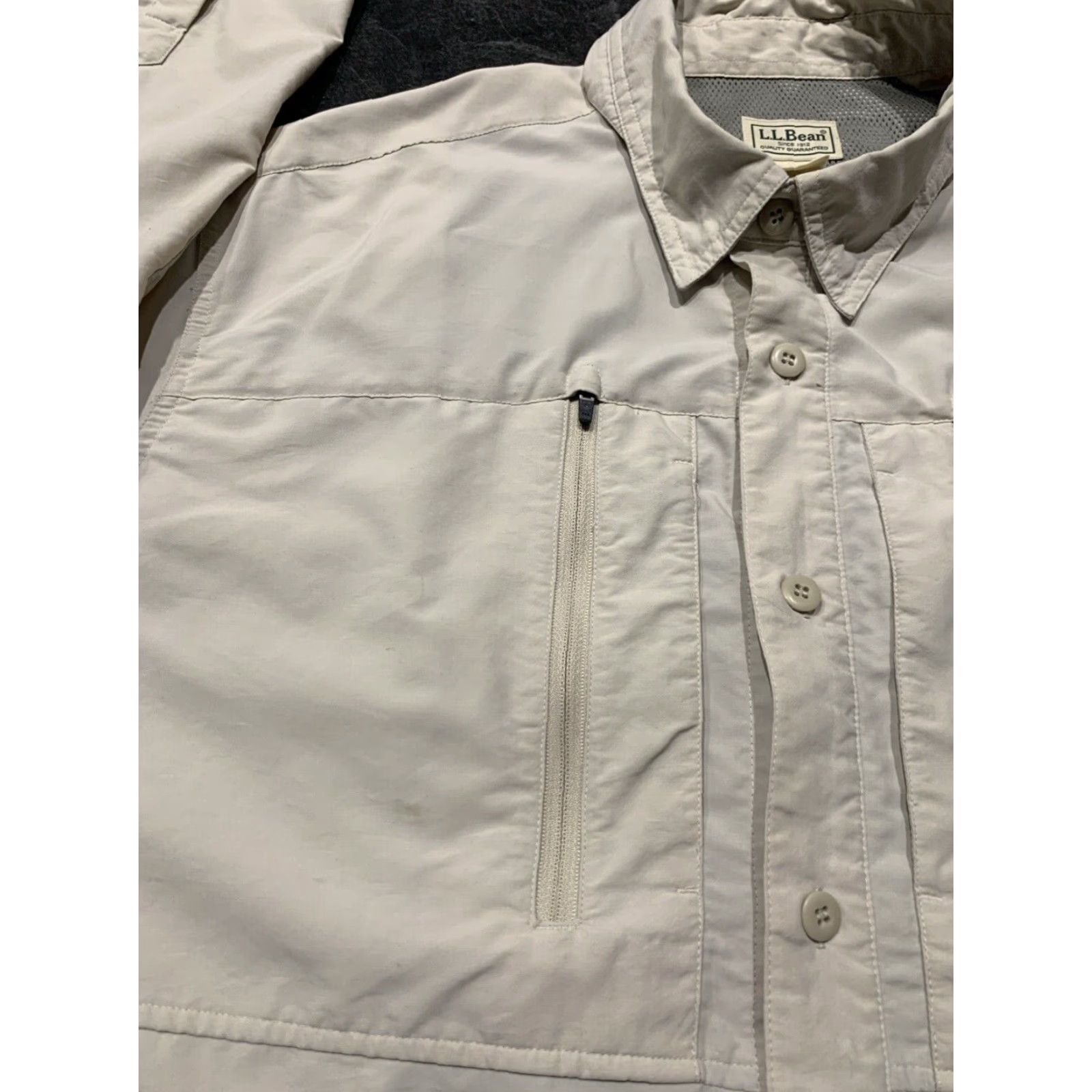 Vintage LL BEAN Button Up Shirt Mens XL Beige Long Sleeve Outdoor Button Down Collar Nylon Poly Blend Size US XL / EU 56 / 4 - 4 Thumbnail