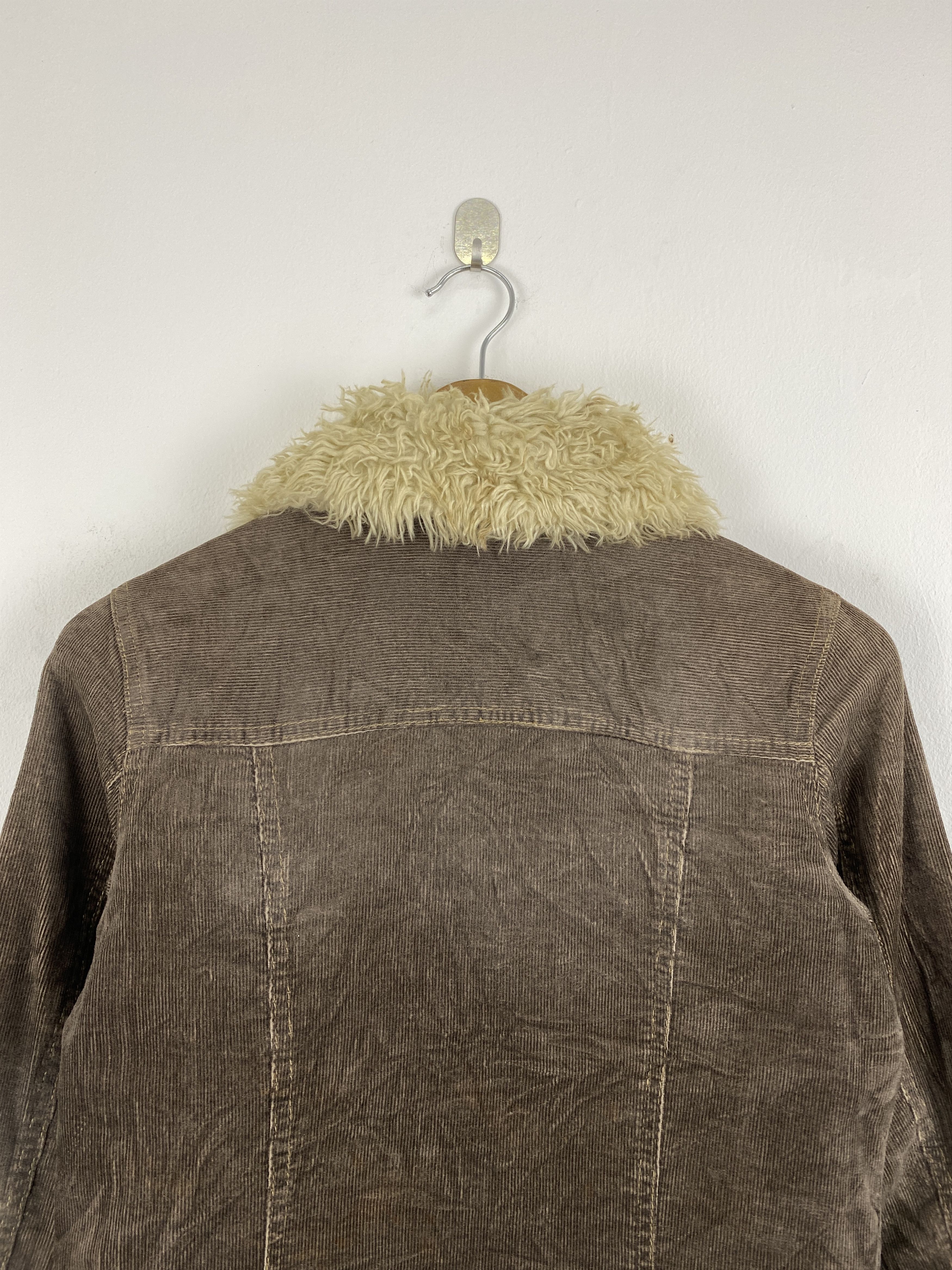 Levi's Levis Redloop Trucker Hunting Jacket Corduroy Sherpa J2019 Size US XS / EU 42 / 0 - 4 Thumbnail