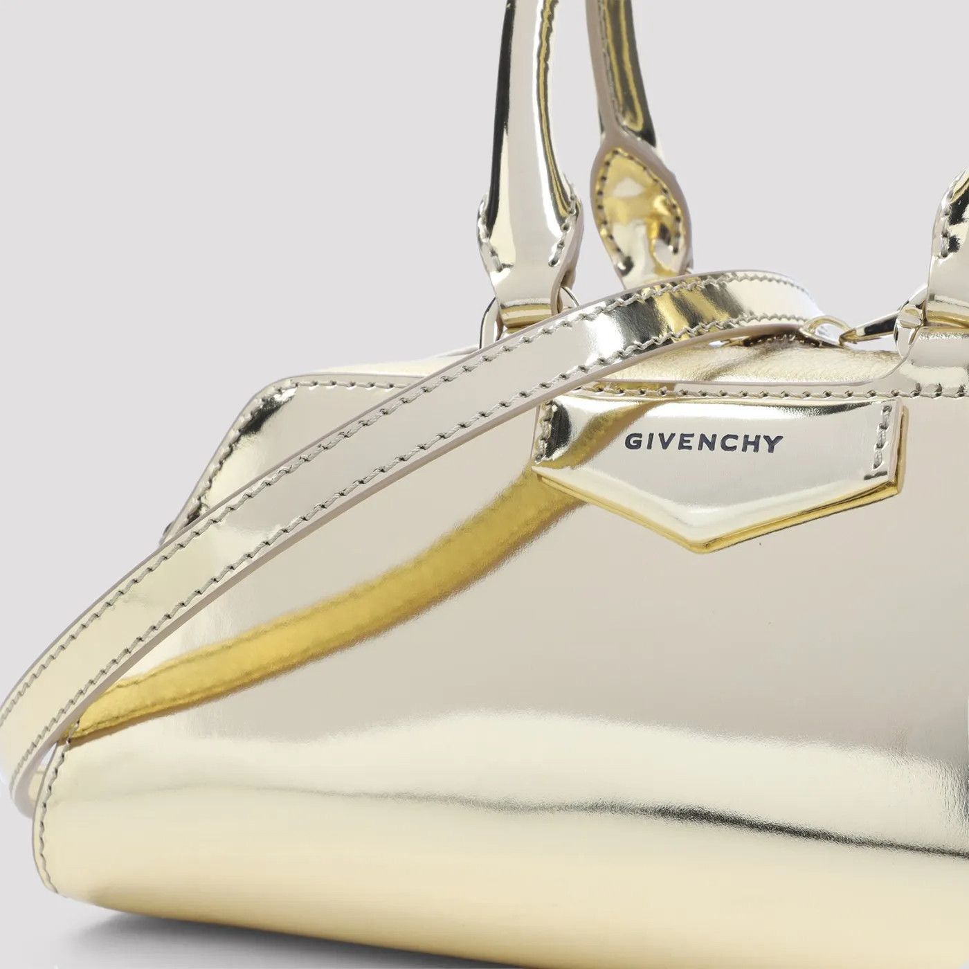 Givenchy GIVENCHY Antigona Mini Gold Leather Top Handle New & Authent Size ONE SIZE - 4 Thumbnail