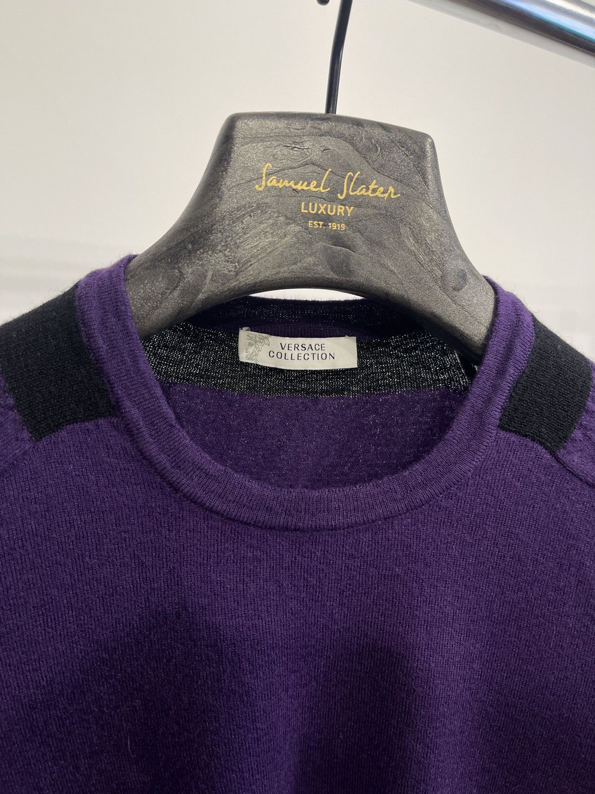 Versace Gianni Versace sweater woman purple knit wool rare Size M / US 6-8 / IT 42-44 - 2 Thumbnail