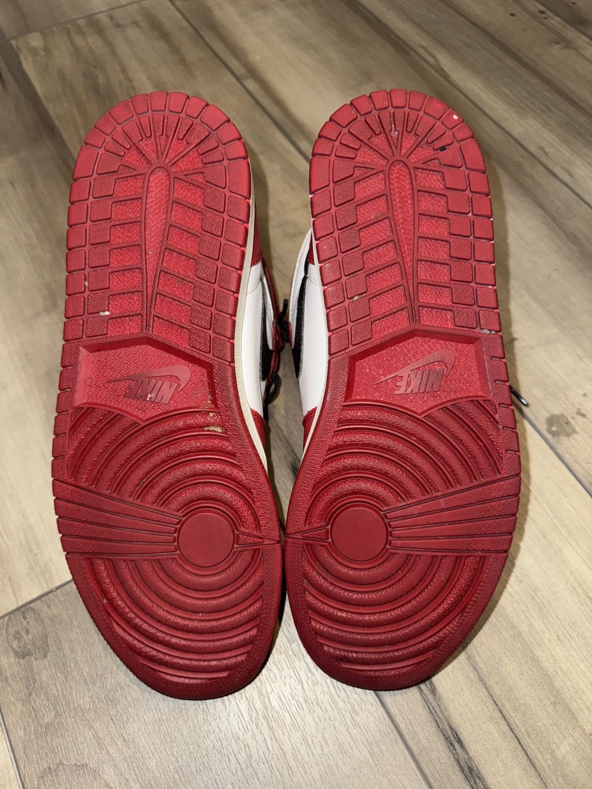 Jordan Brand JORDAN 1 RETRO HIGH CHICAGO ‘2015’ Size US 10.5 / EU 43-44 - 5 Thumbnail