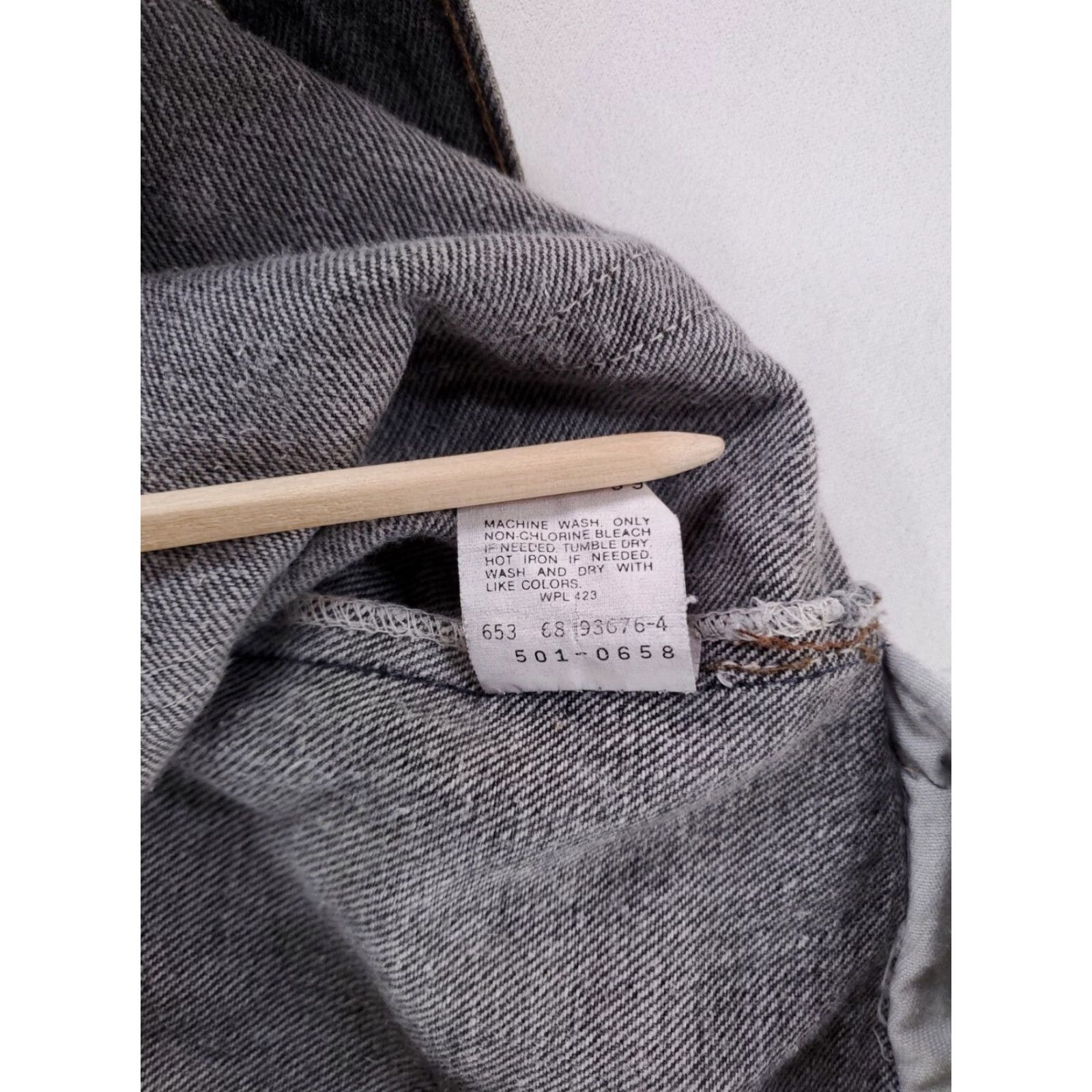 Levi's VINTAGE Levi's 501 Jeans Black Button Fly Mens 34 x 35 Actual 80s Straight Size US 34 / EU 50 - 6 Thumbnail