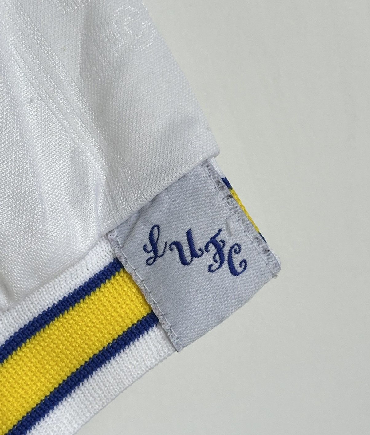 Puma Vintage Leeds United Shirt Puma Packard Bell Jersey Kids Size US M / EU 48-50 / 2 - 3 Thumbnail