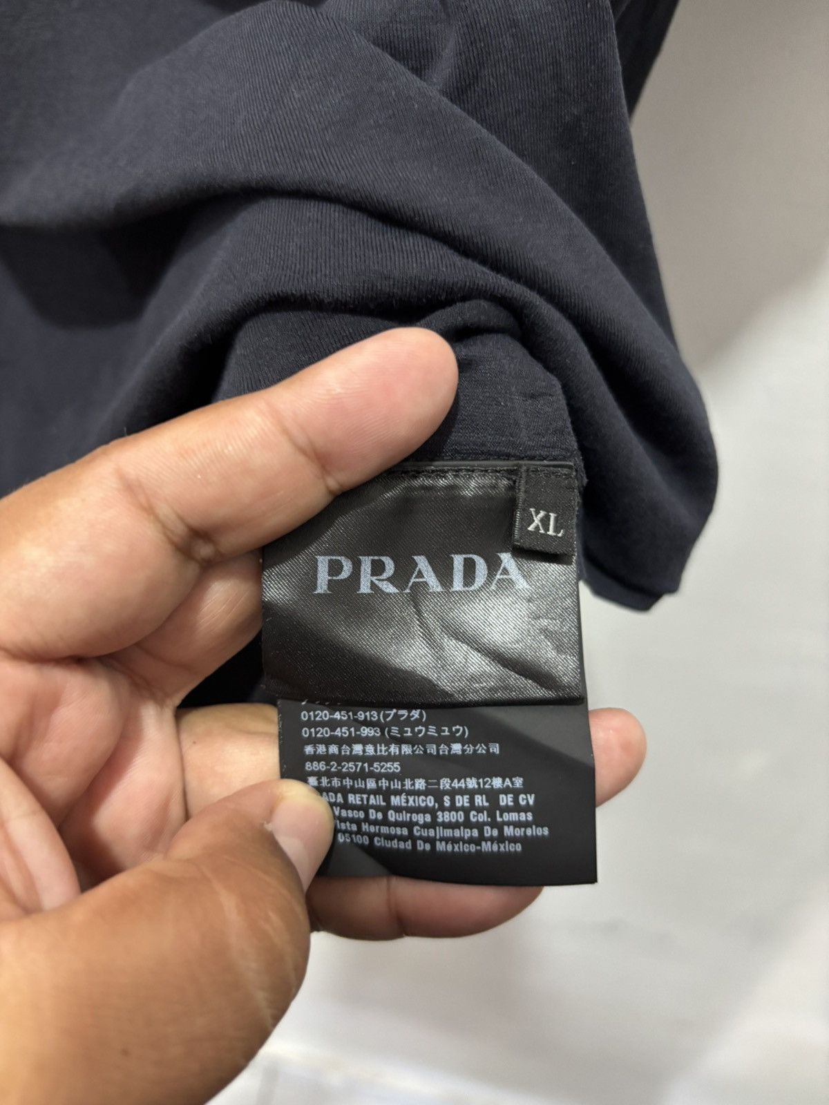 Prada Prada Tshirt Size US XL / EU 56 / 4 - 4 Thumbnail