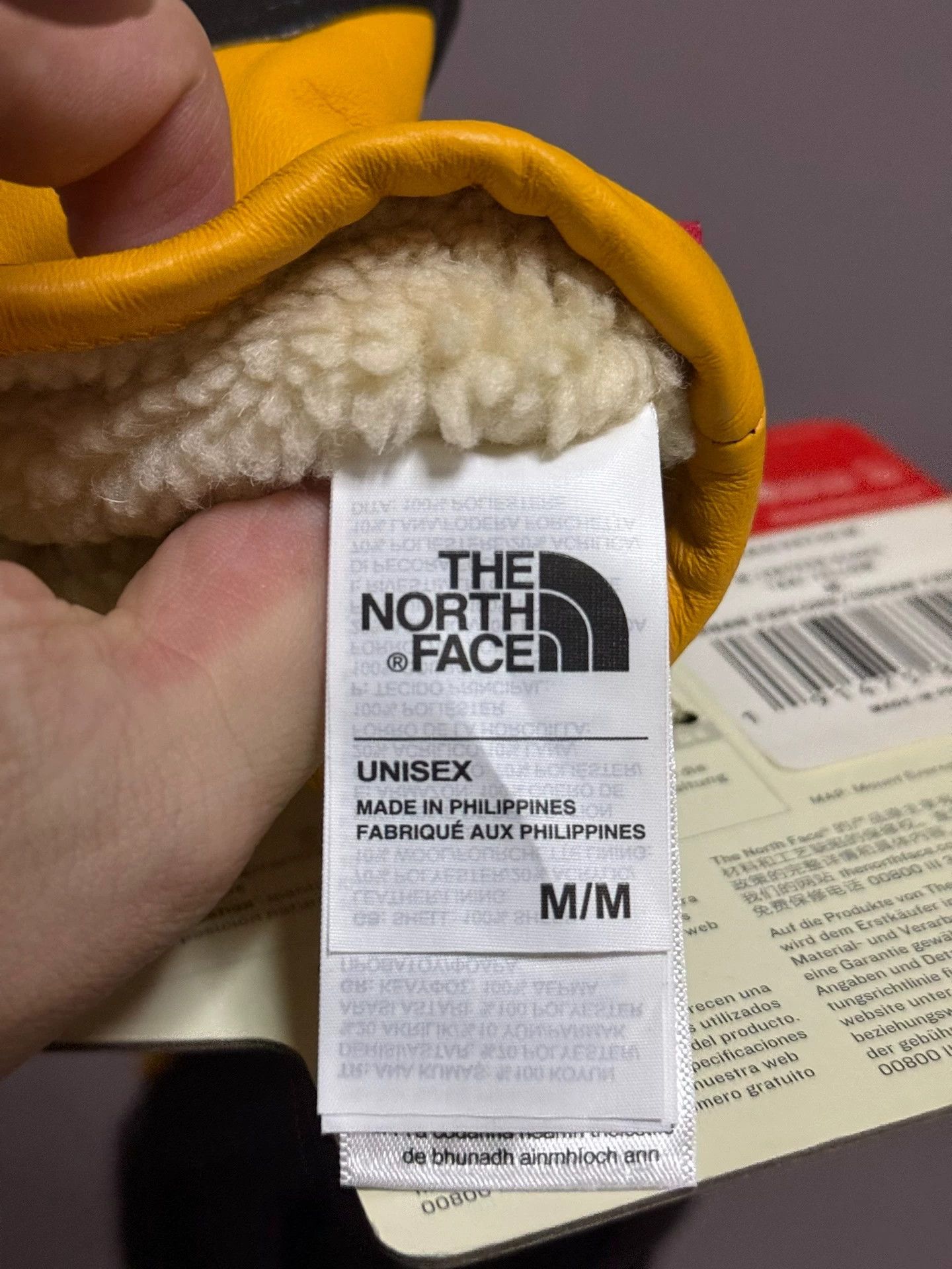 The North Face TNF Yellow Leather Gloves M New With Tags Size ONE SIZE - 5 Thumbnail