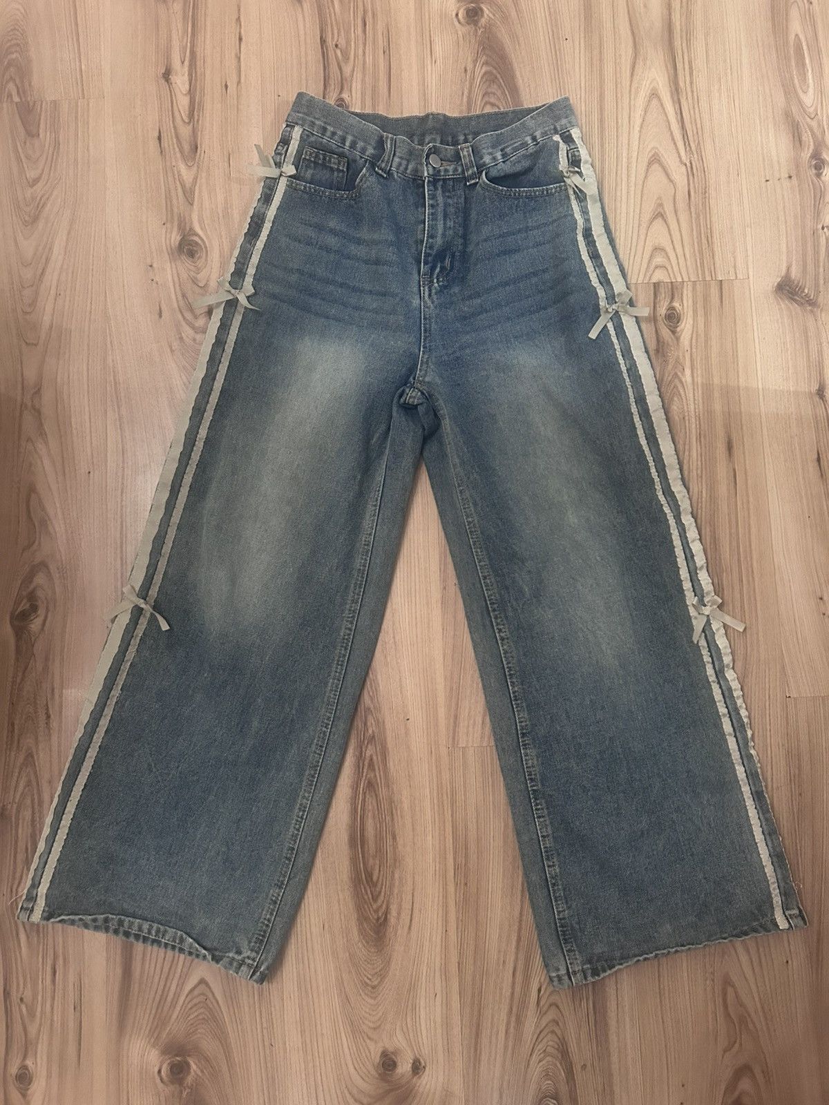 Other Jeans with white stripes Size 32" / US 10 / IT 46 - 1 Thumbnail