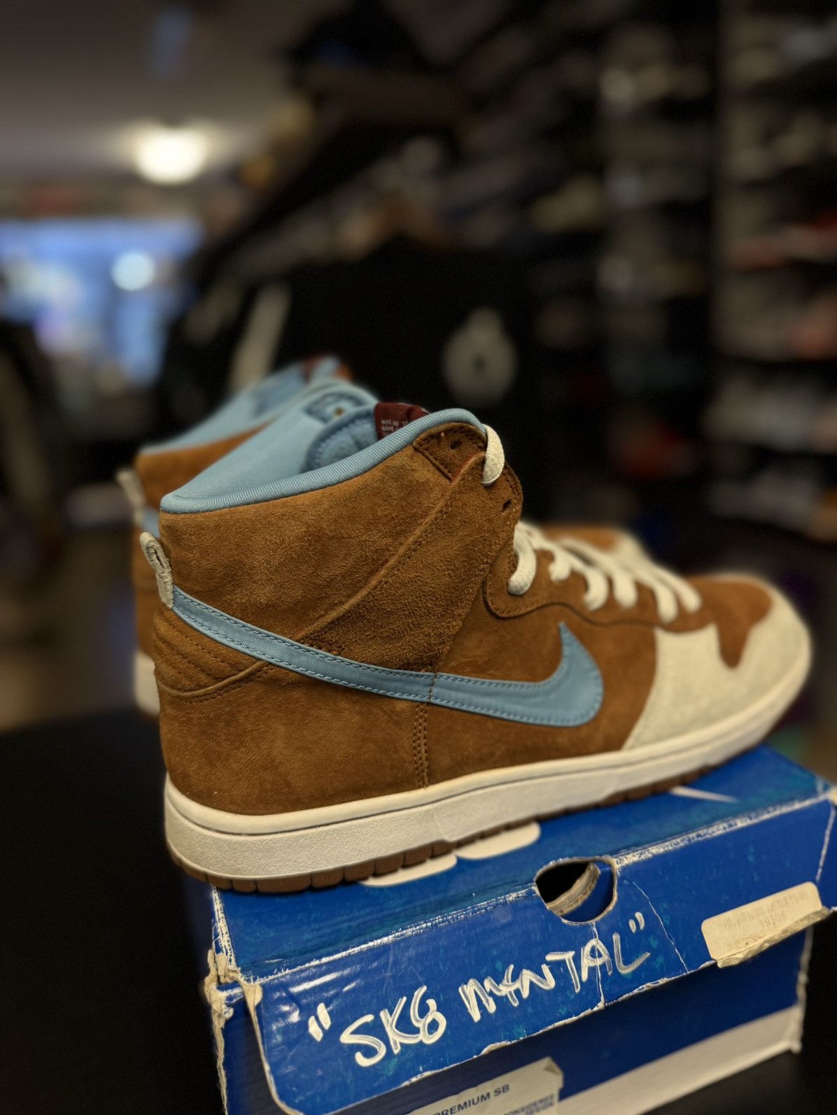 Nike Size 11 Nike SB Dunk High Mental 2009 Hazelnut Light Blue Size US 11 / EU 44 - 6 Thumbnail