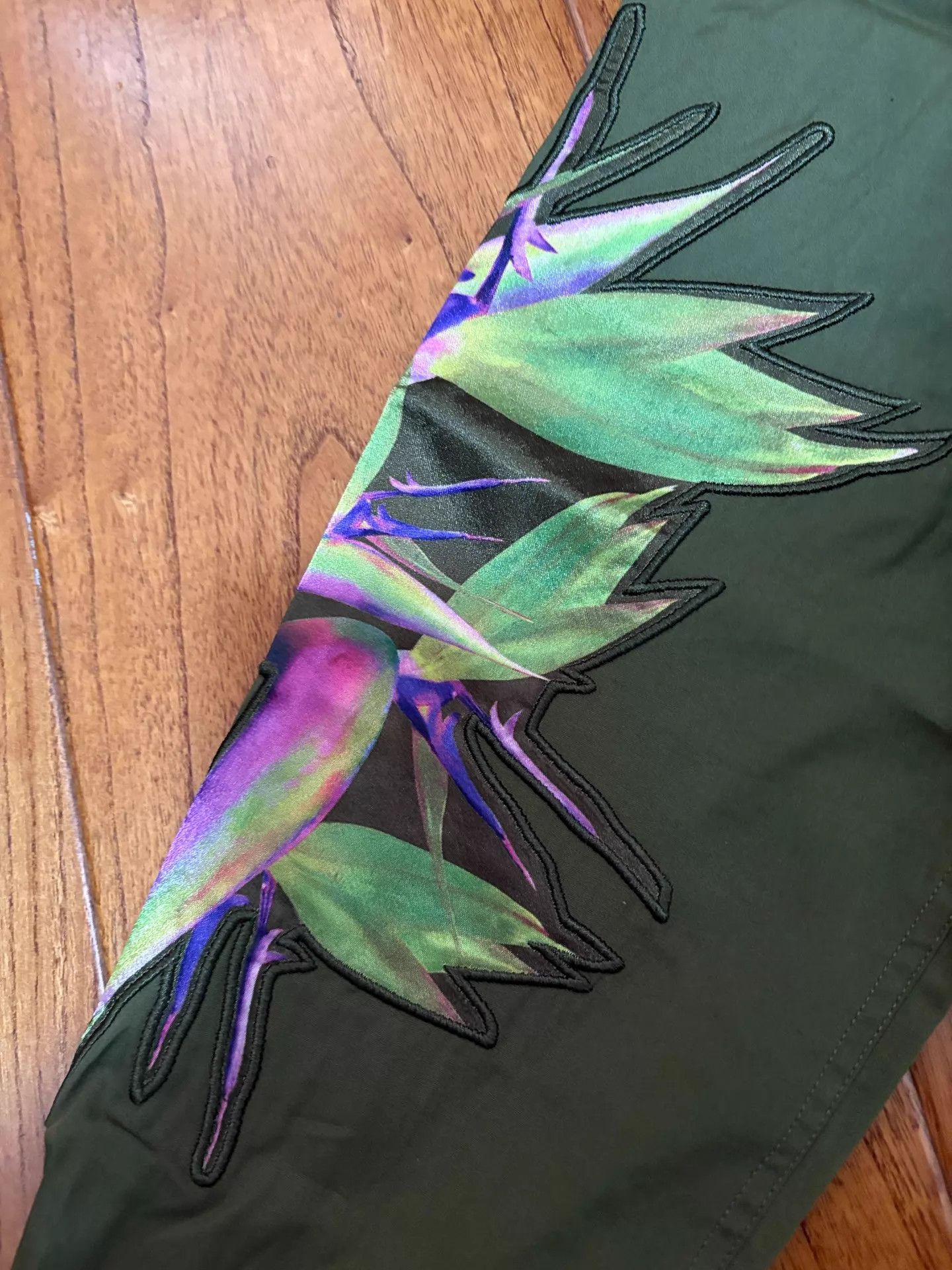 Givenchy GVC Paradise Bird Embroidered LS Shirt S Runway New Size US S / EU 44-46 / 1 - 4 Thumbnail