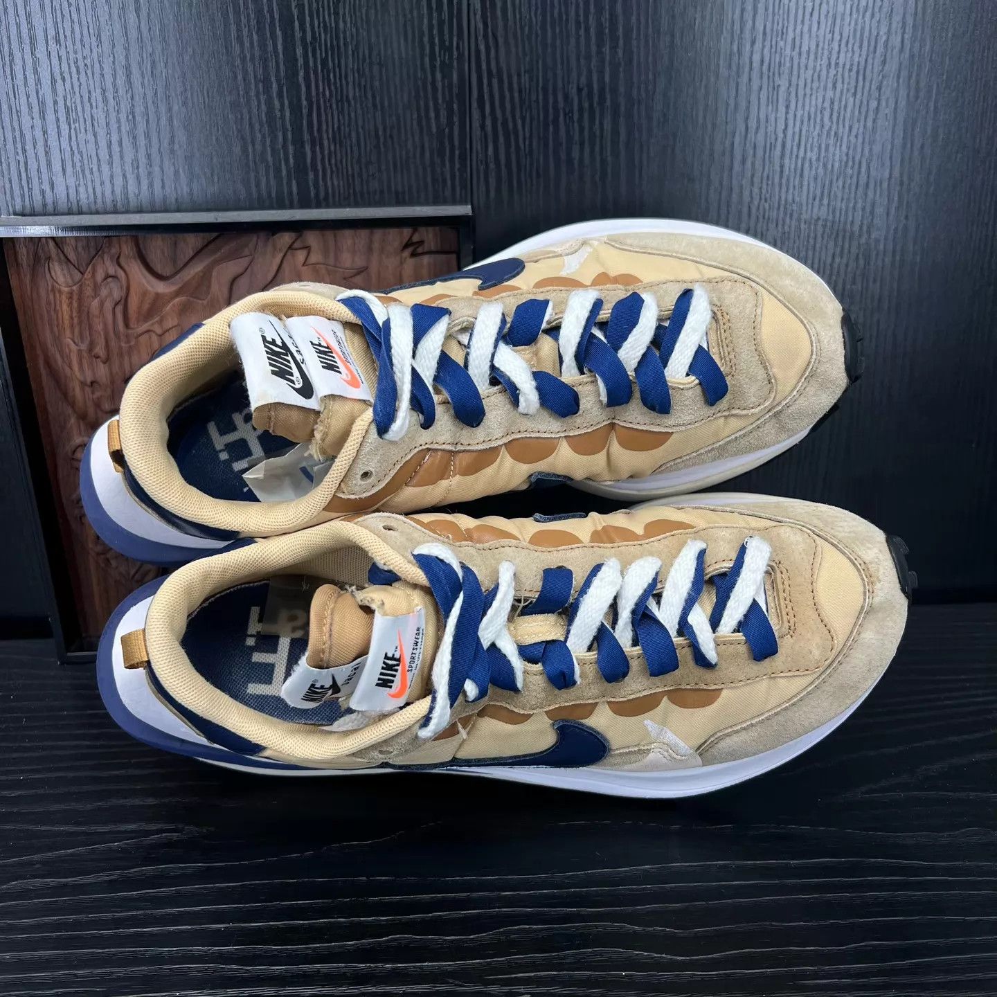 Nike sacai vaporwaffle sesame 42.5 good cond boxed Size US 9.5 / EU 42-43 - 6 Thumbnail