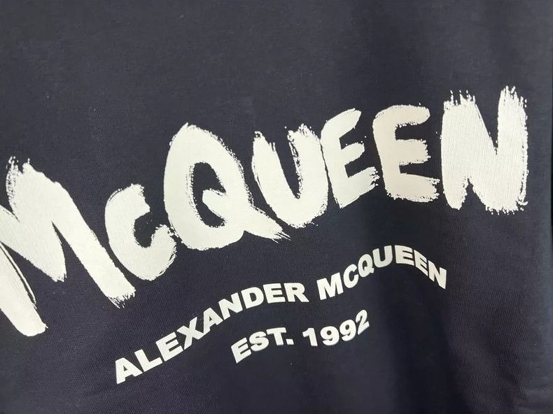 Alexander McQueen Alexander McQueen New Inkjet Letter Sweatshirt Size US M / EU 48-50 / 2 - 2 Thumbnail