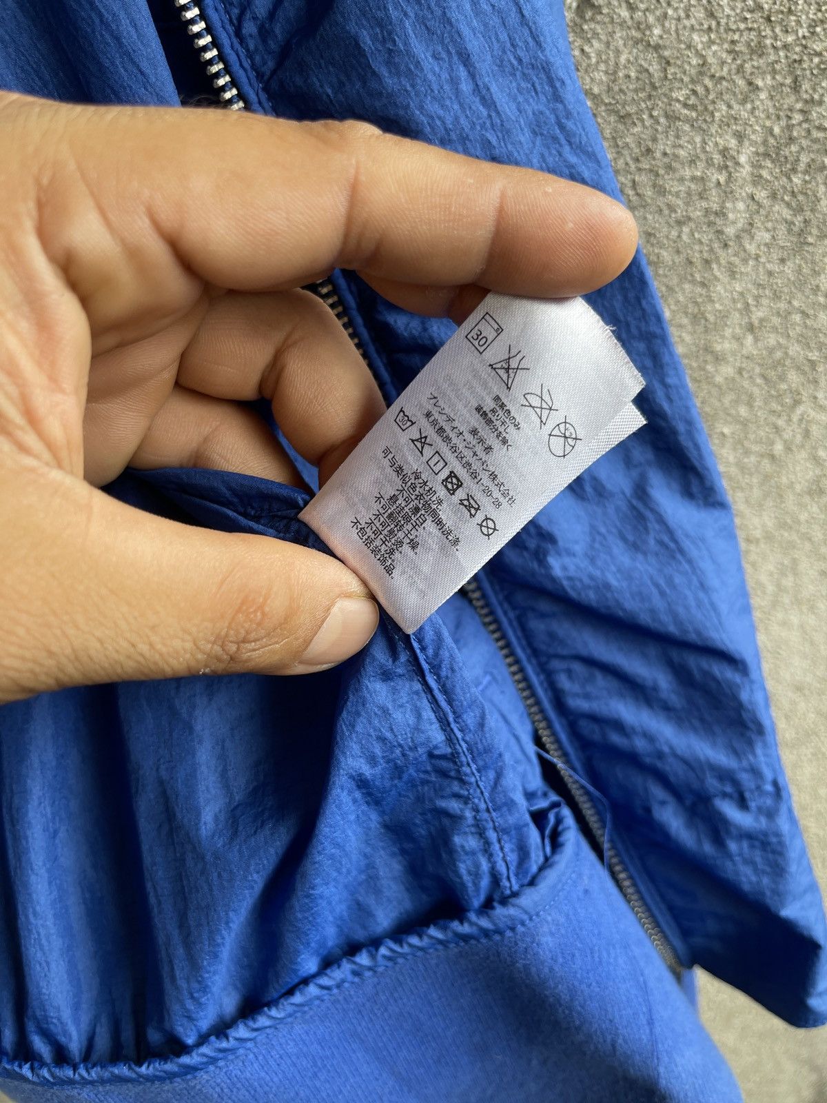 Armani Exchange Last Drop🔥Rare🔥A/X ARMANI EXCHANGE Bomber Light Jacket Size US S / EU 44-46 / 1 - 11 Thumbnail