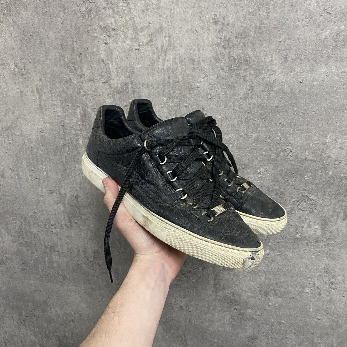 Balenciaga Balenciaga Arena Low Black Cracked Leather Sneakers Size US 10 / EU 43 - 1 Thumbnail