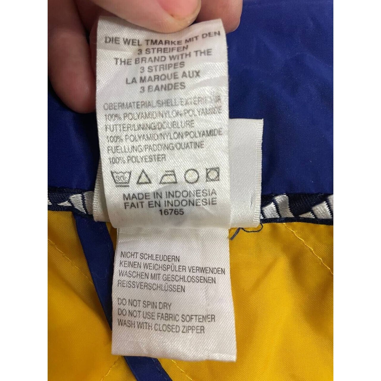 Adidas × Vintage Vintage Adidas Blue Windbreaker Jacket with Trim Size S Size US S / EU 44-46 / 1 - 2 Thumbnail