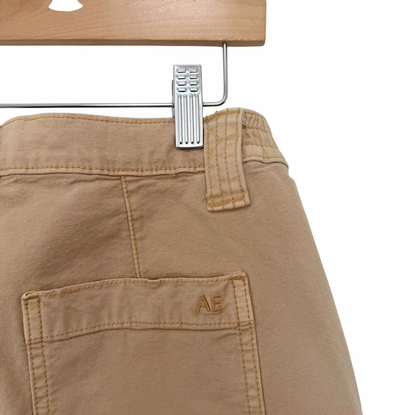 American Eagle Outfitters American Eagle Tan Cargo Pants Sz 2 Size 26" / US 2 / IT 38 - 4 Thumbnail