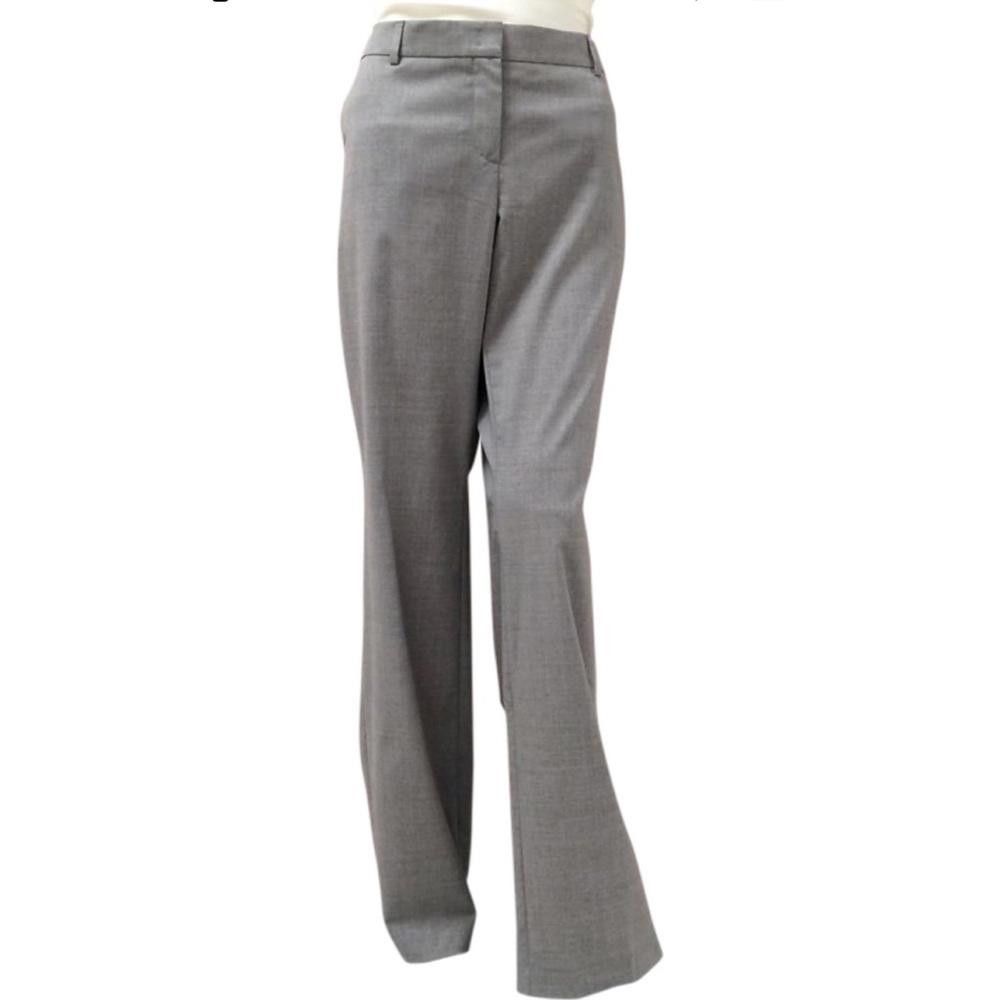 Designer Akris Punto Grey Flare Pants Size 32" / US 10 / IT 46 - 1 Thumbnail