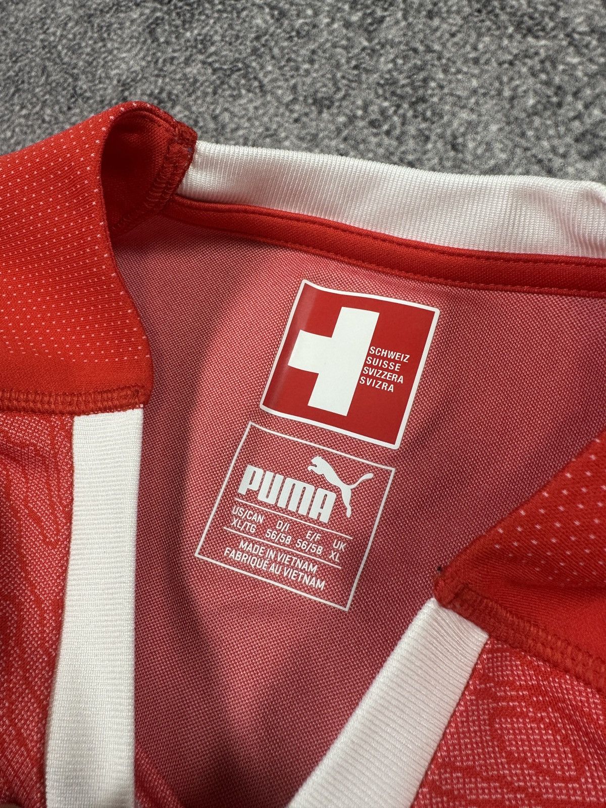 Puma Puma Suisse Soccer Jersey Blokecore Streetwear Rare Style XL Size US XL / EU 56 / 4 - 4 Thumbnail