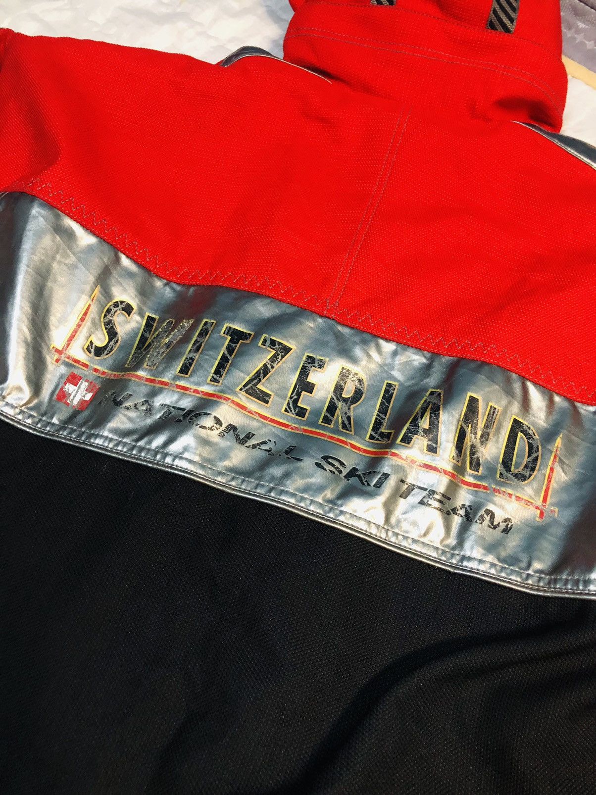 Descente Descente Switzerland National Ski Team Zipped Jacket (7) Size US L / EU 52-54 / 3 - 23 Thumbnail