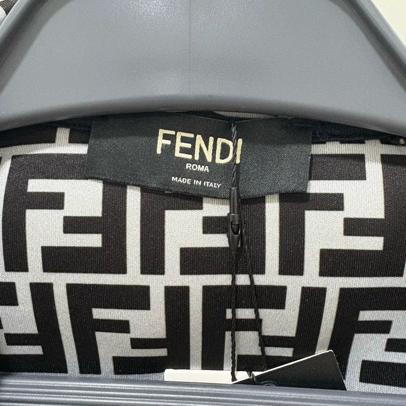Fendi FENDI Men's Black Hooded Jacket - dmc Size US M / EU 48-50 / 2 - 1 Thumbnail