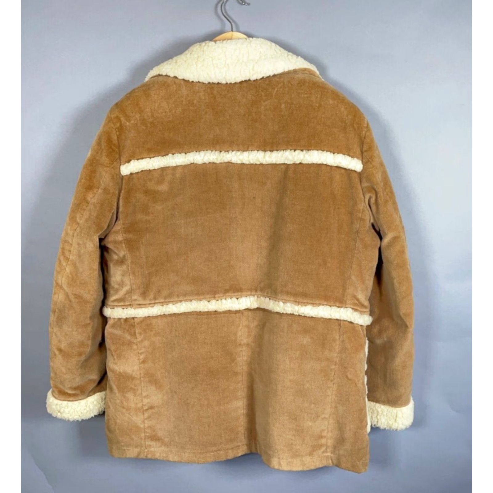 Marlboro VINTAGE William Barry Coat 70s Corduroy Sherpa Rancher Brown 44 Men's Western Style PEA COAT 80s Hipster Retro Lined Pockets Winter Fall Spring Size US S / EU 44-46 / 1 - 2 Thumbnail