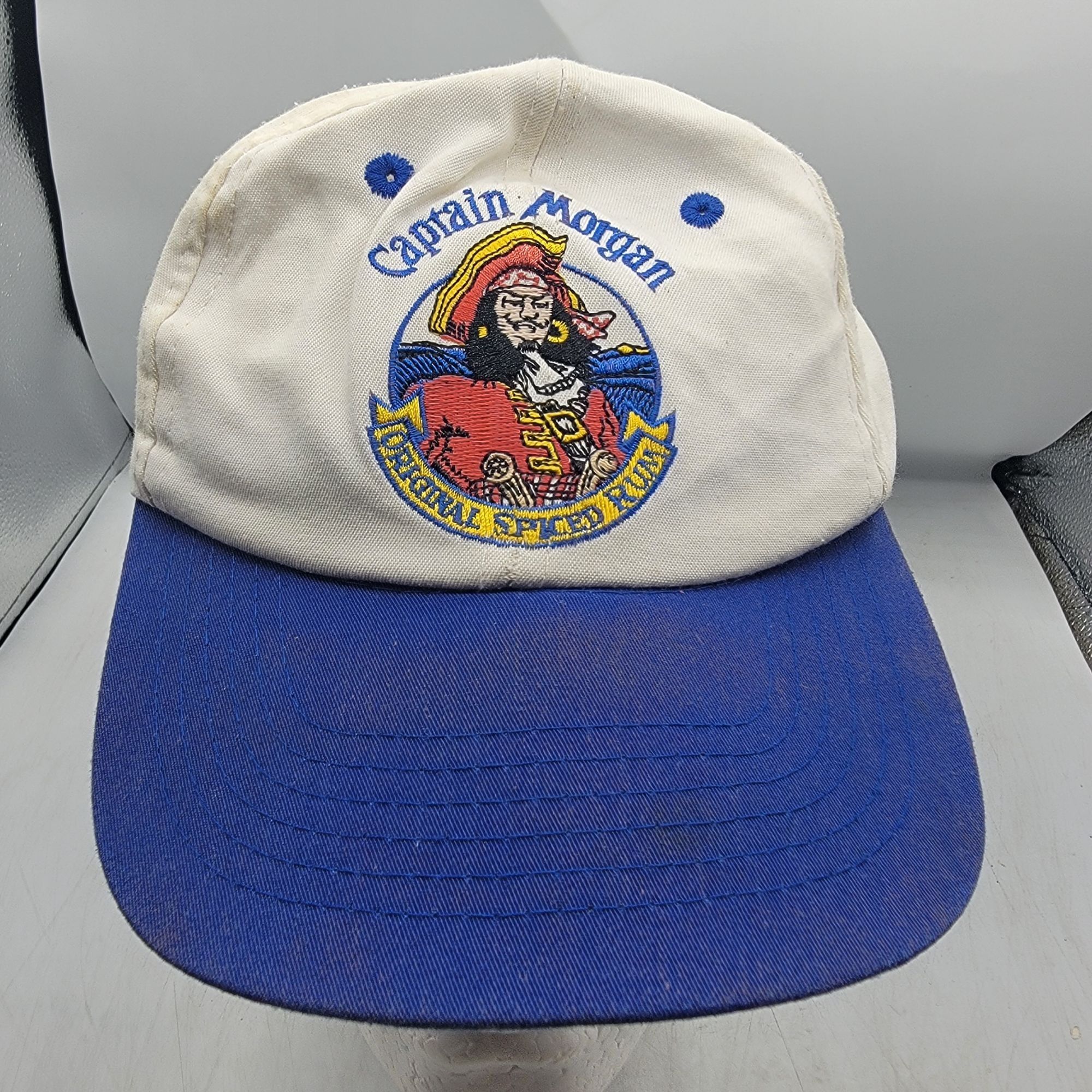Other Captain Morgan Original Spiced Rum Snapback Hat Adults White Size ONE SIZE - 1 Thumbnail