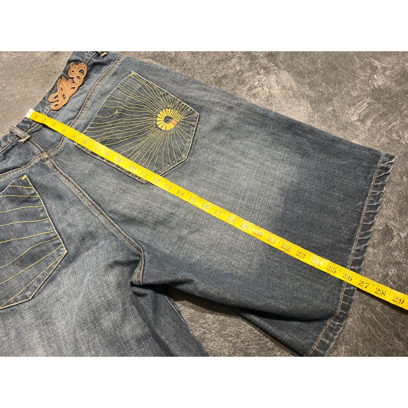 Akademiks AKADEMIKS Jeans Shorts Men 38 Denim Skater Embroidery Hip Hop 5-Pocket Bermuda Blue Vintage Men Size US 38 / EU 54 - 7 Thumbnail