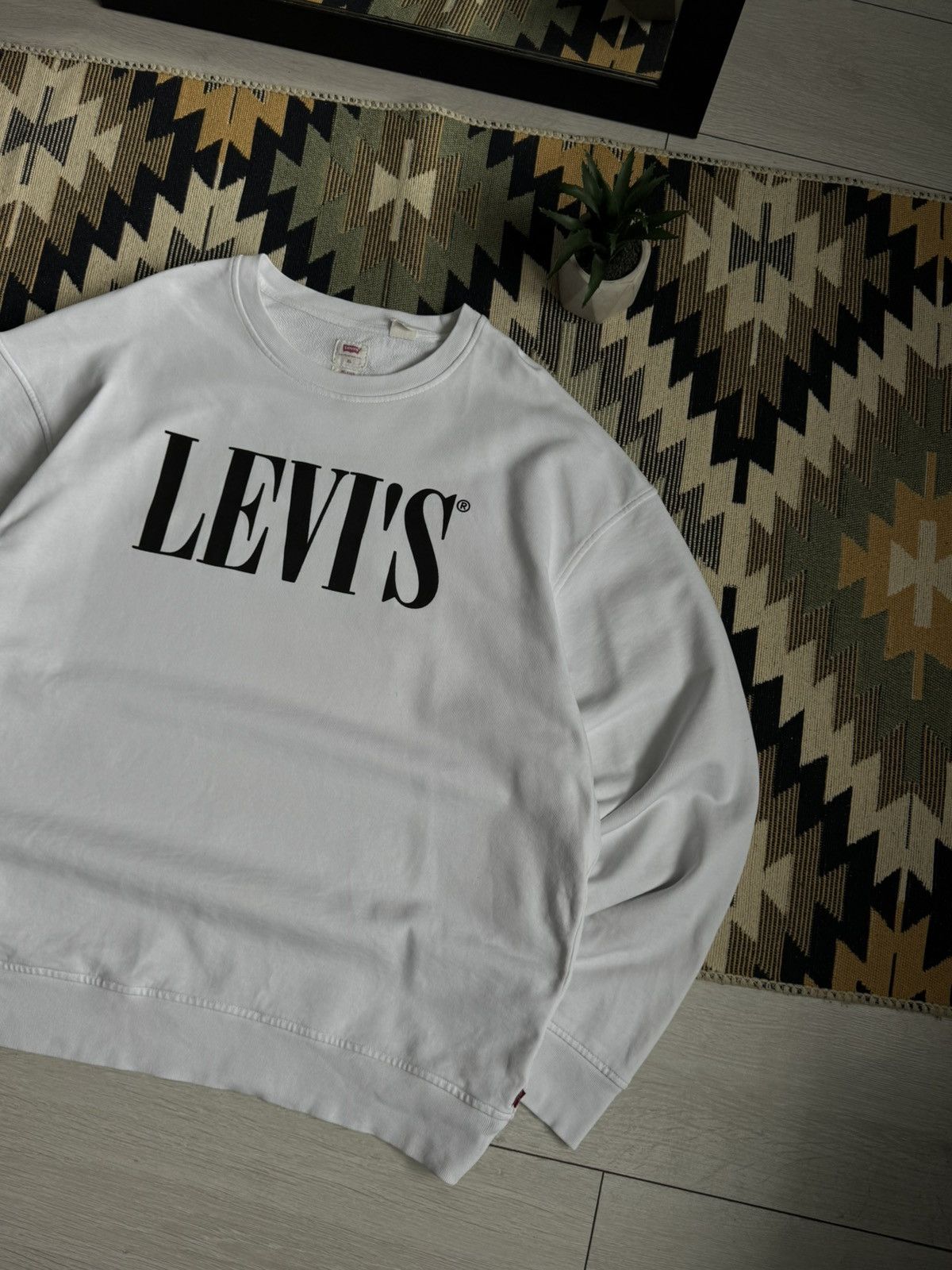 Levi's Vintage Levi’s Big Logo Sweatshirt Size US XL / EU 56 / 4 - 3 Thumbnail