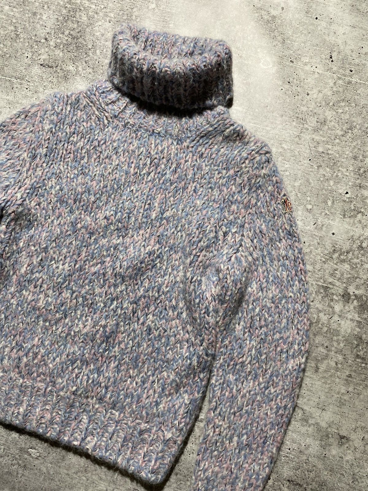 Moncler MONCLER ALPAKA KNIT SWEATER Size M / US 6-8 / IT 42-44 - 6 Thumbnail