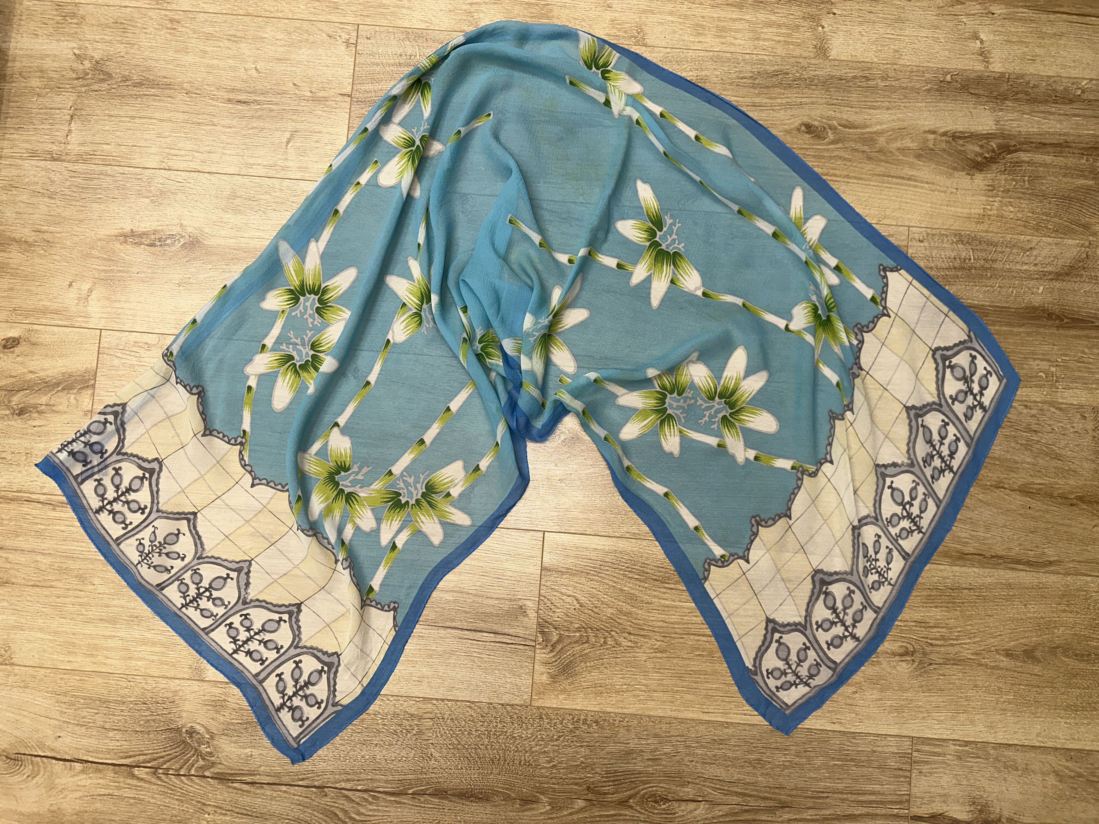 Ralph Lauren Purple Label Shawl Ralph Lauren Purple Label Silk Scarf Floral 145x50 Cm Size ONE SIZE - 1 Thumbnail
