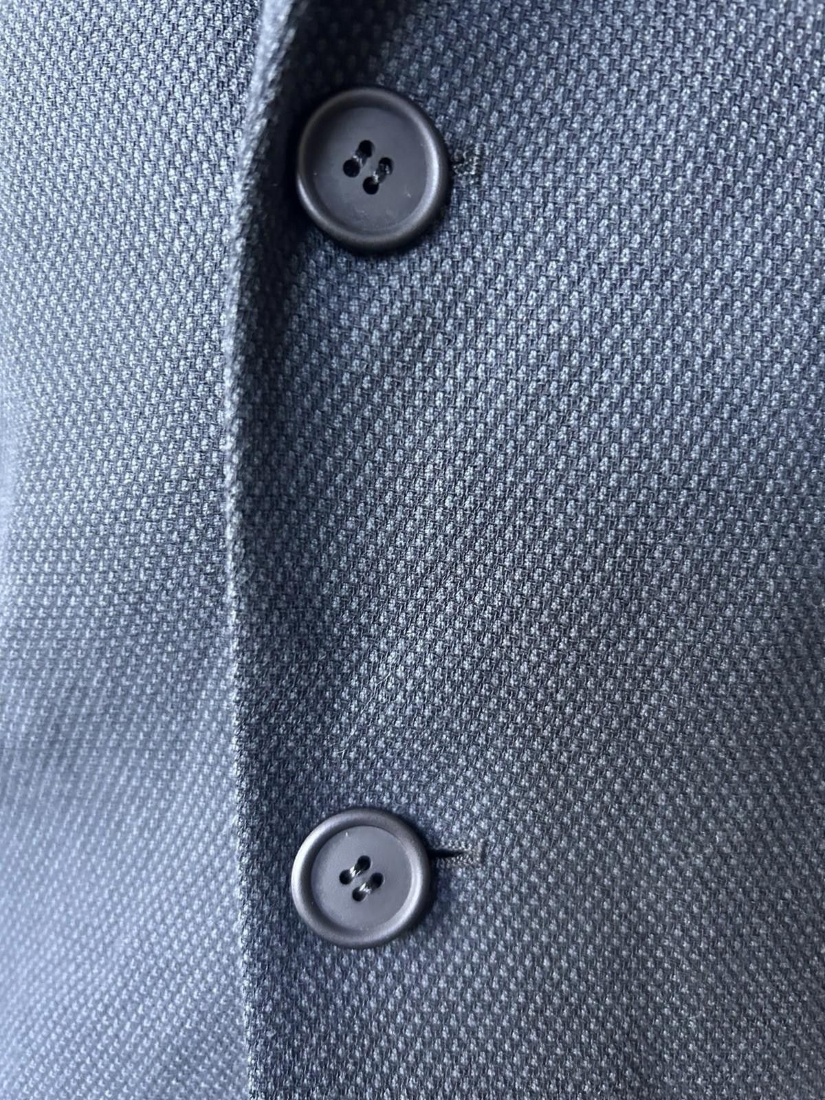 Giorgio Armani Giorgio Armani Le Collezioni Saks 5th 42RL blazer Italy Size 42R - 3 Thumbnail