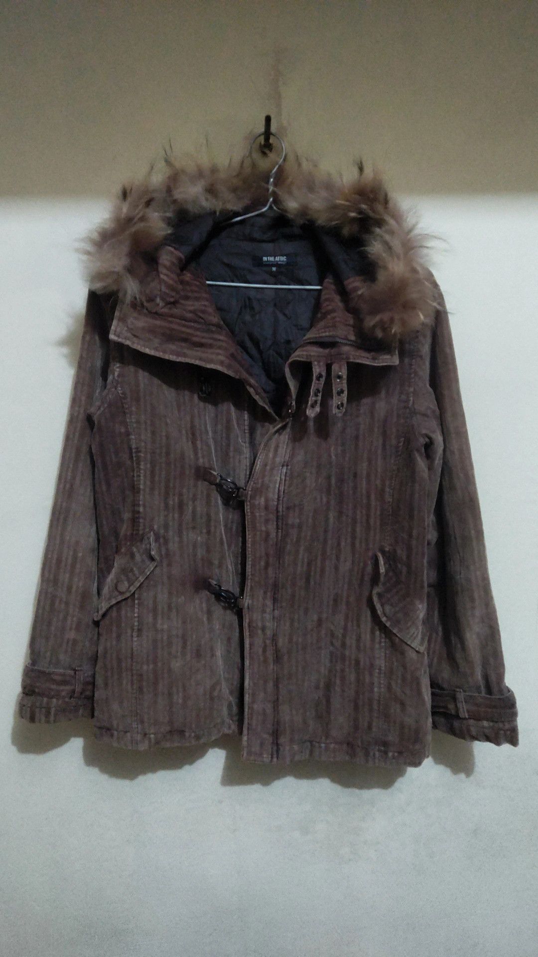 In The Attic In The Attic Raccoon Fur Hooded Corduroy Jacket Size US M / EU 48-50 / 2 - 2 Thumbnail
