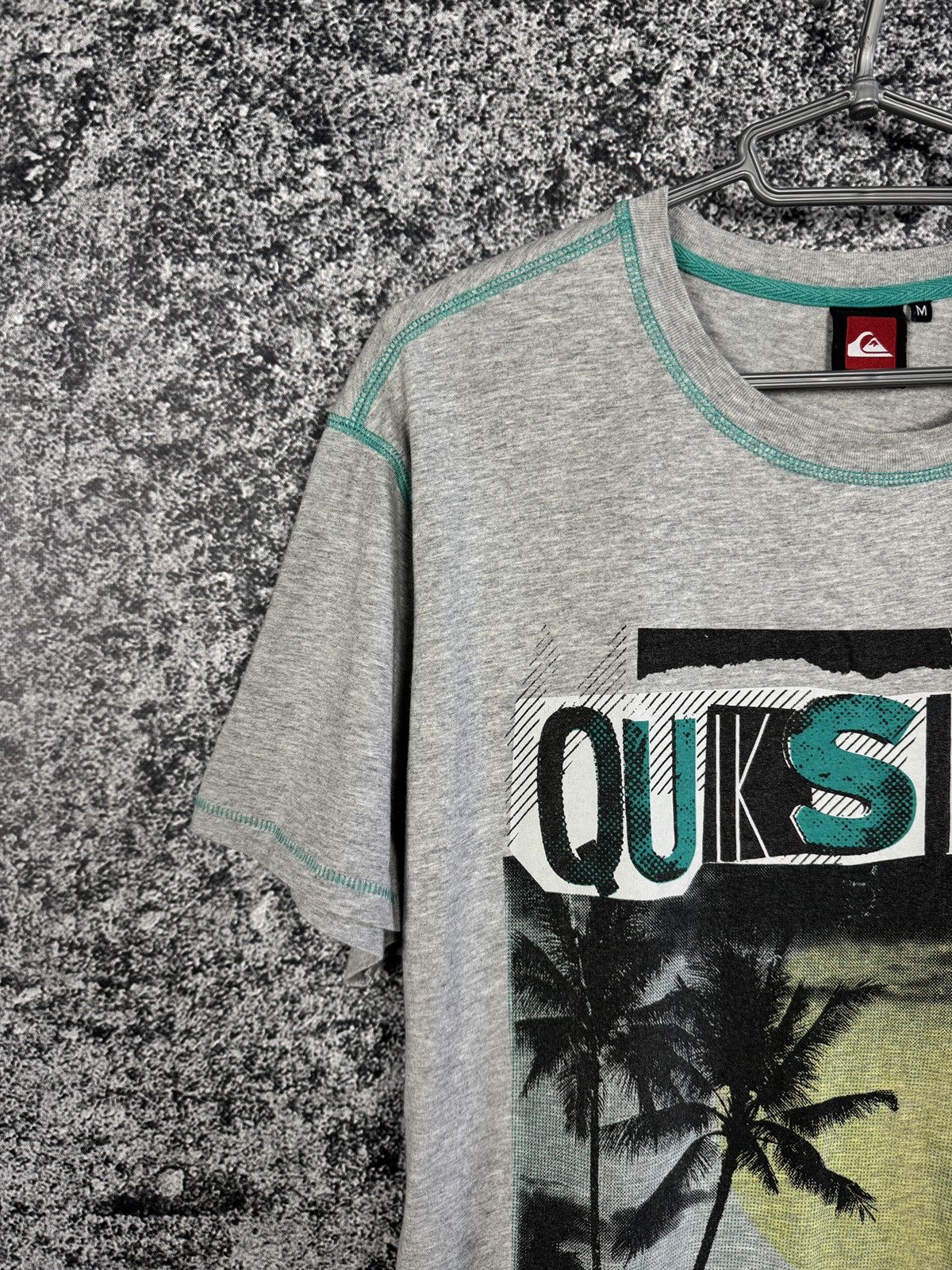 Quiksilver Vintage Quiksilver Surf T-Shirt Big Logo Palm Surfing Size M Size US M / EU 48-50 / 2 - 3 Thumbnail