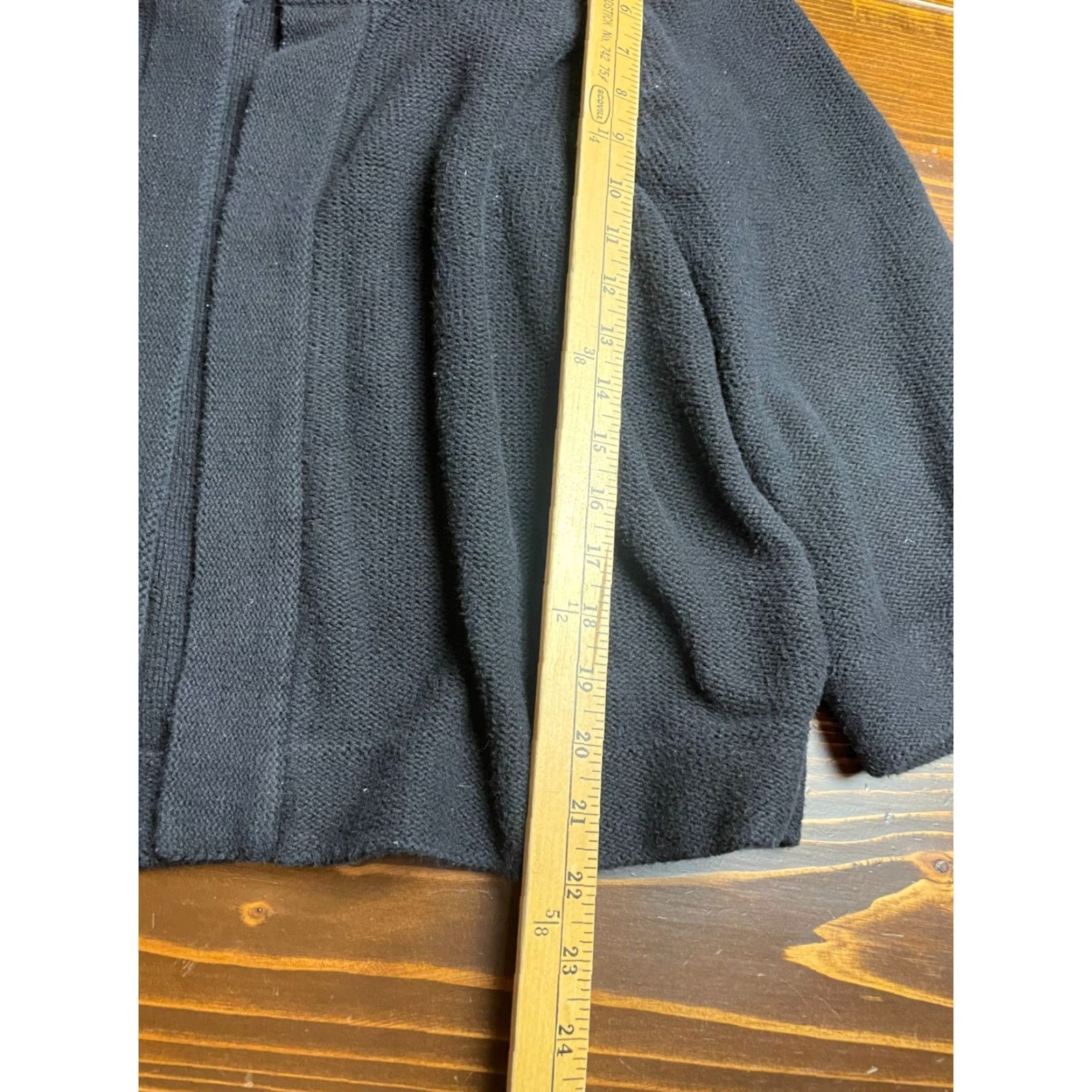 Croft & Barrow Croft & Barrow Sweater Womens 1X Cardigan Long Sleeve Black Plus Size Regular Casual Modern Gro Size XL / US 12-14 / IT 48-50 - 4 Thumbnail