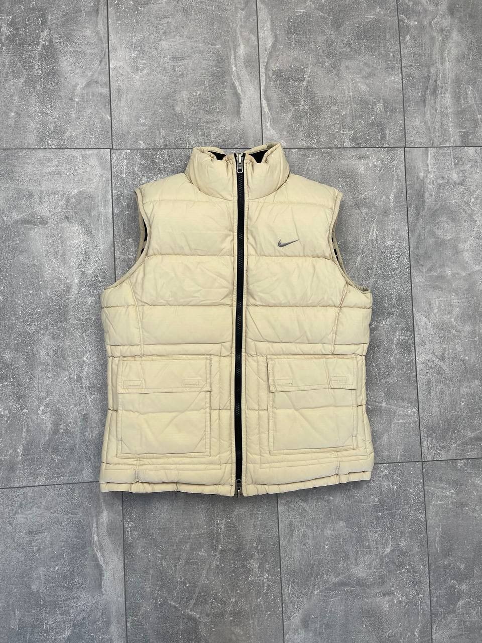 Vintage Nike Vintage Puffer vest two-sided Size S / US 4 / IT 40 - 1 Thumbnail