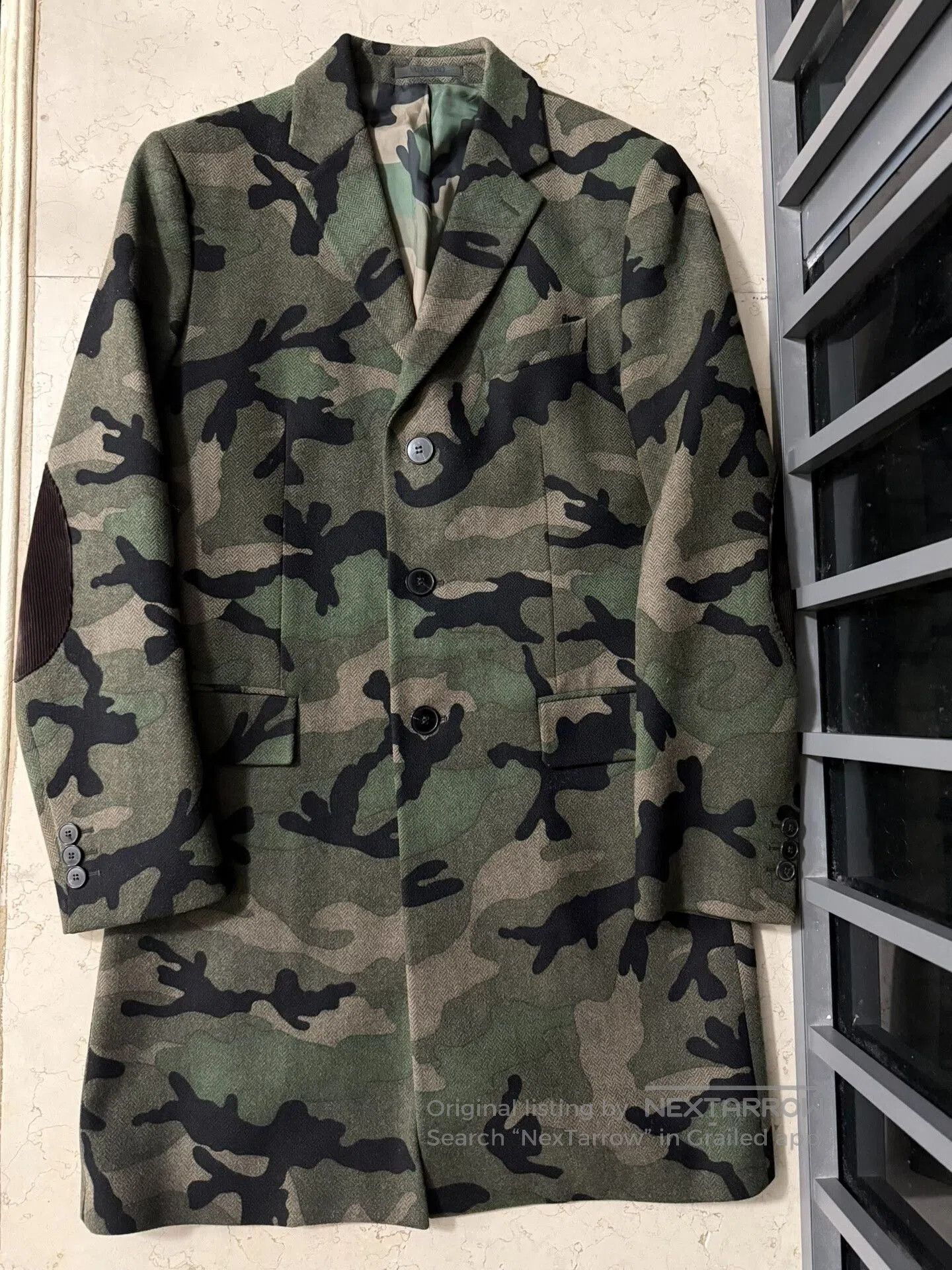 Valentino Valentino Runway Camo Wool Coat 48. Size US M / EU 48-50 / 2 - 1 Thumbnail