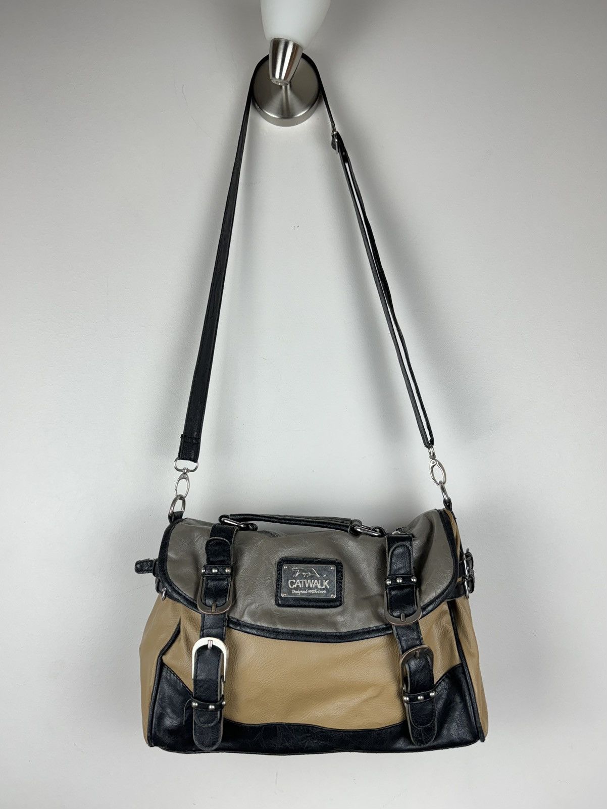 Vintage Vintage leather bag Catwalk y2k original casual item Size ONE SIZE - 2 Thumbnail