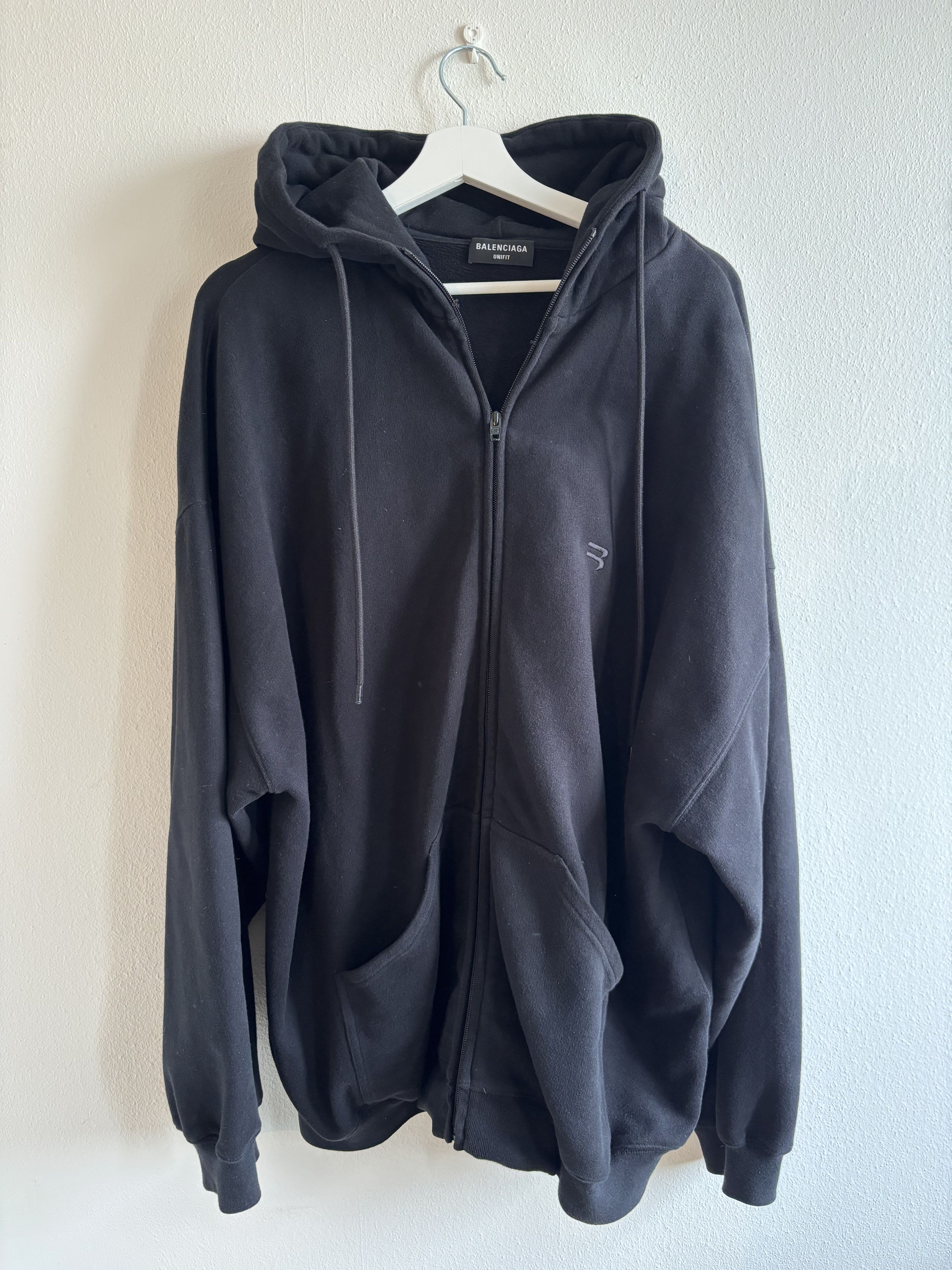 Balenciaga Balenciaga AW21 Inflatable Pillow Zip-Up Hoodie Size US XS / EU 42 / 0 - 1 Thumbnail