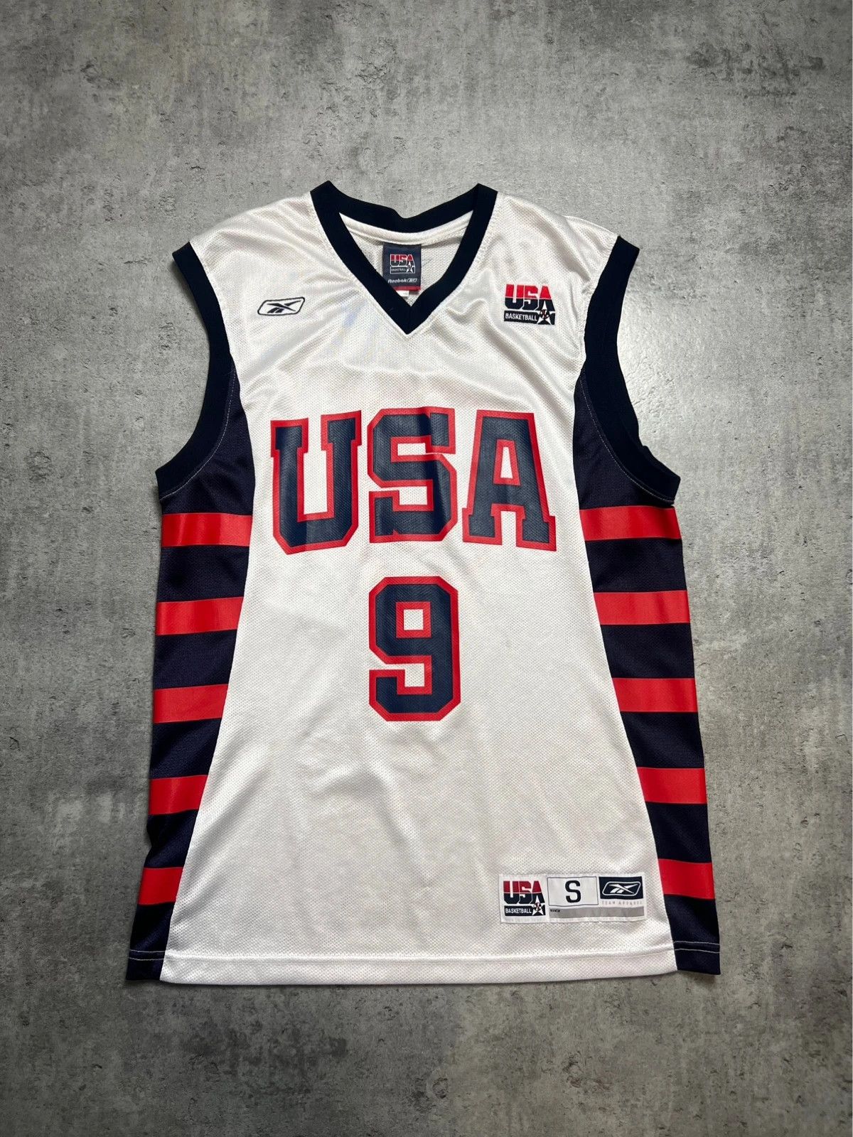 Reebok White LeBron james basketball USA reebok jersey 9 Size US S / EU 44-46 / 1 - 2 Thumbnail