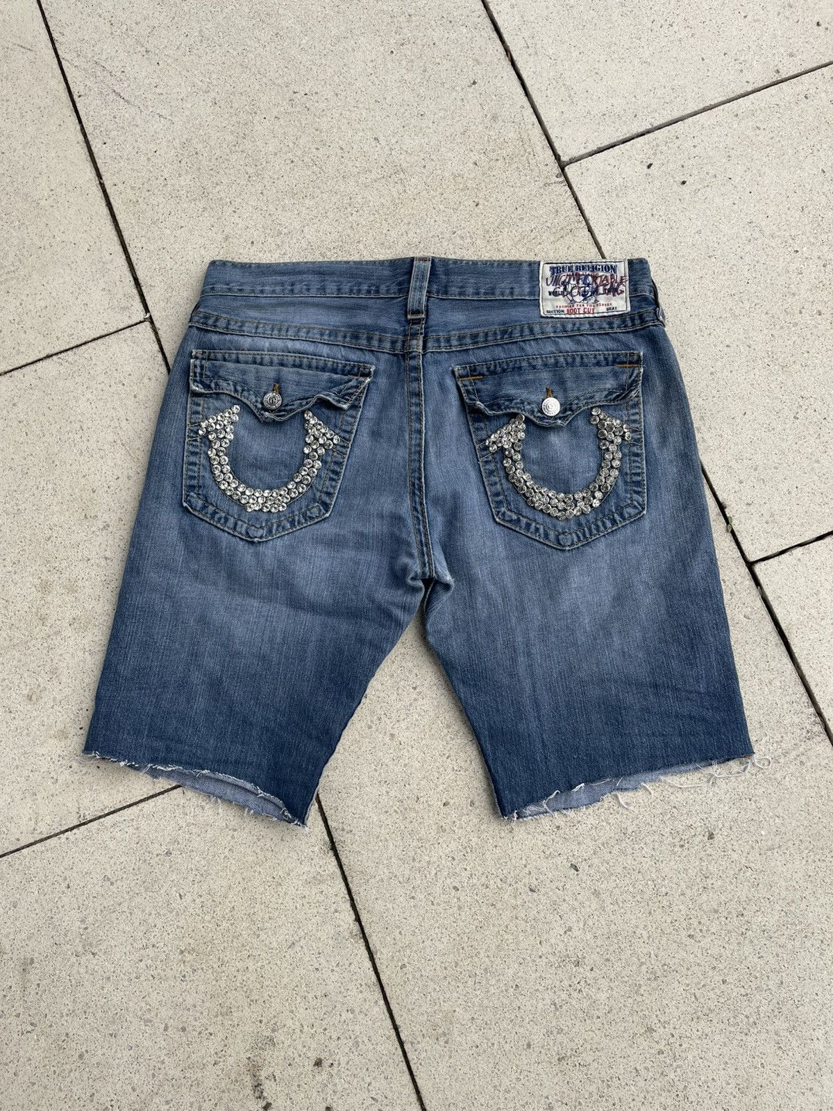 True Religion 💎 Icy Shorts by Uncomfortable Clothing 💎 Size US 38 / EU 54 - 1 Thumbnail