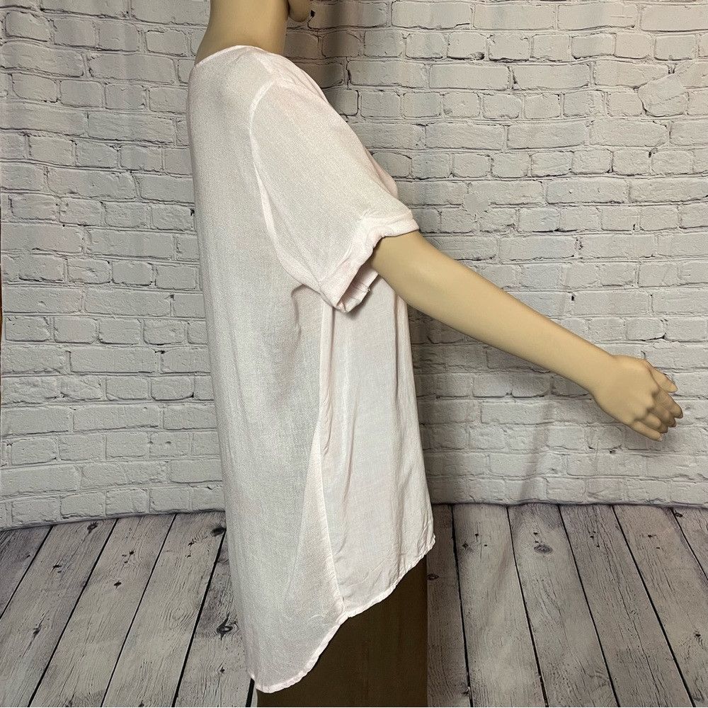 Other NWT New Tina + Jo Pink Short Sleeve Hi-Low Top Size S Size S / US 4 / IT 40 - 4 Thumbnail