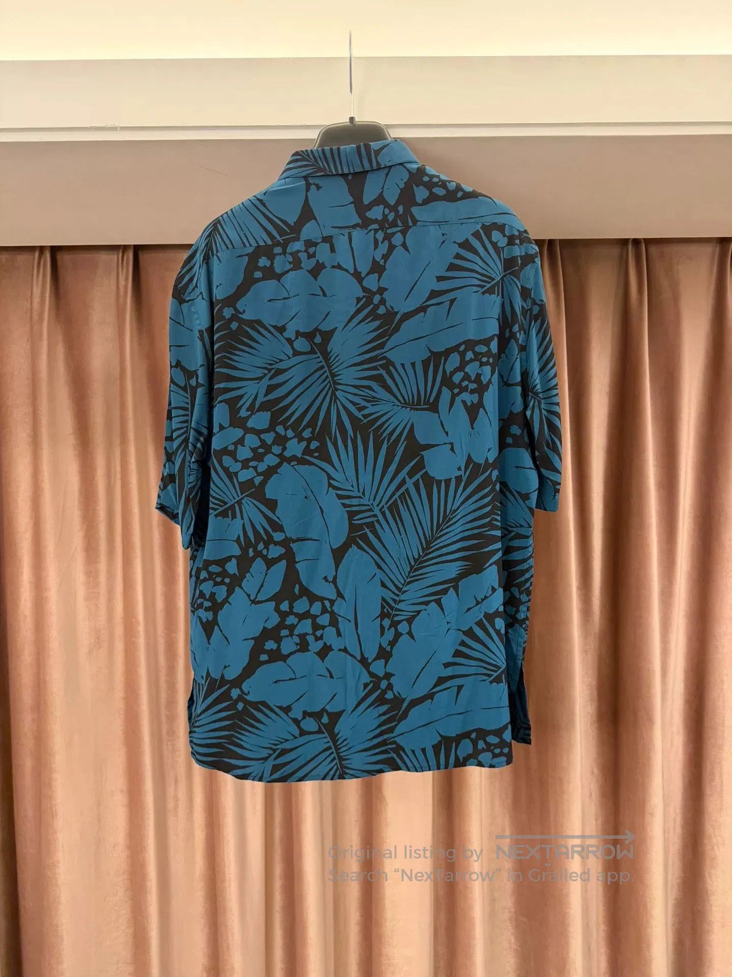 Saint Laurent Paris Saint Laurent Short Sleeve Silk Shirt. Size US M / EU 48-50 / 2 - 2 Thumbnail