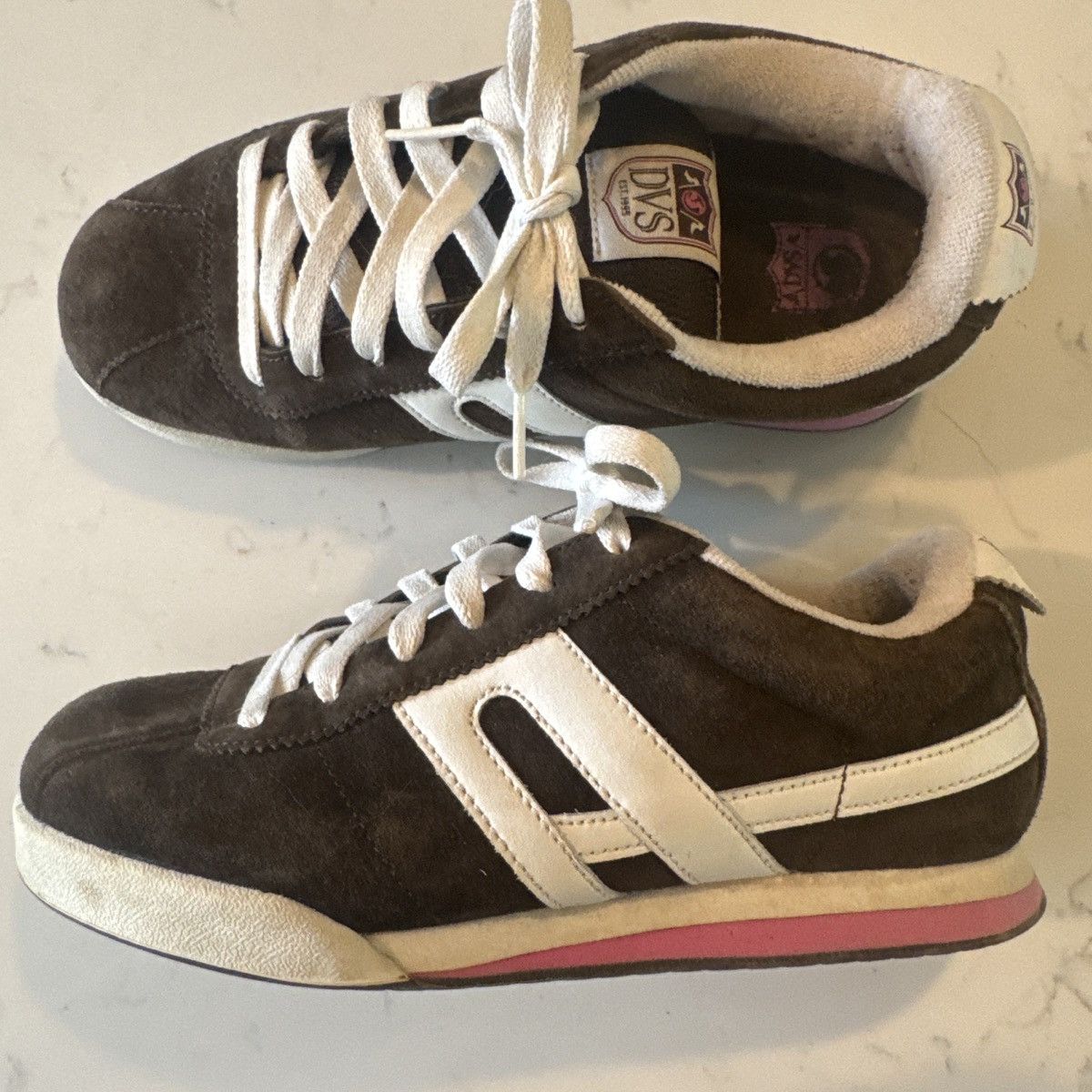 DVS DVS Shoe Co "Dresden" Women's Brown Suede/Pink US 6 EU 37 Size US 6 / IT 36 - 2 Thumbnail