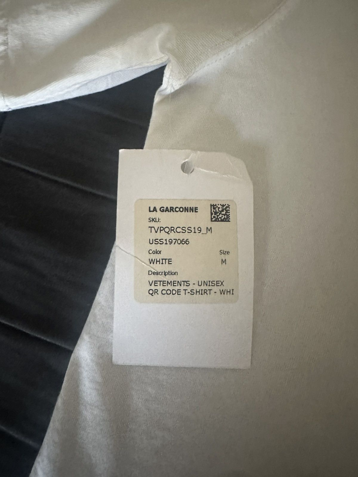 Vetements VETEMENTS QR Code Tee Size US M / EU 48-50 / 2 - 6 Thumbnail