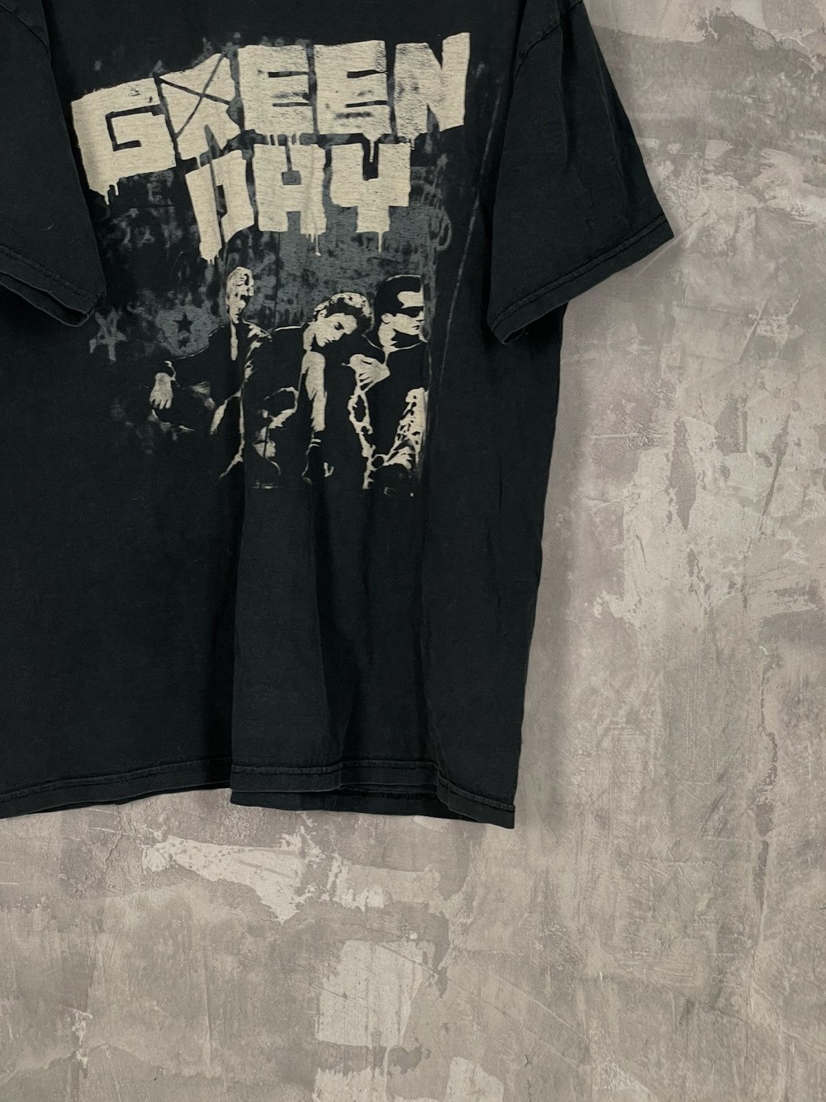 Band Tees × Vintage Green Day tour 2010 Vintage graphic band t shirt Black Size US L / EU 52-54 / 3 - 6 Thumbnail