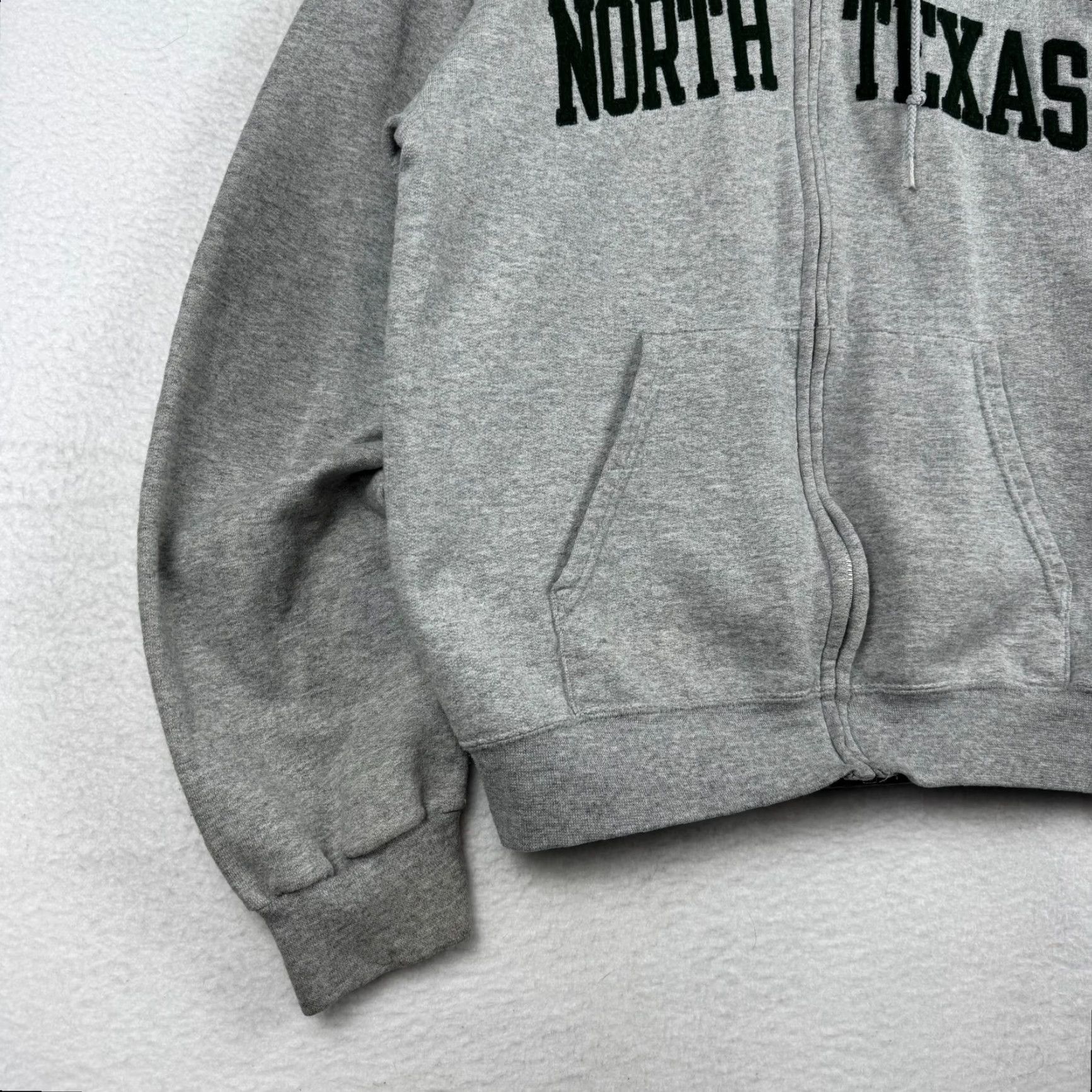Champion VINTAGE Champion Hoodie North Texas Spell Out Zip Up Gray S Pullover Men Regular Size Small Zip Up Hoodie Jacket Size US S / EU 44-46 / 1 - 2 Thumbnail