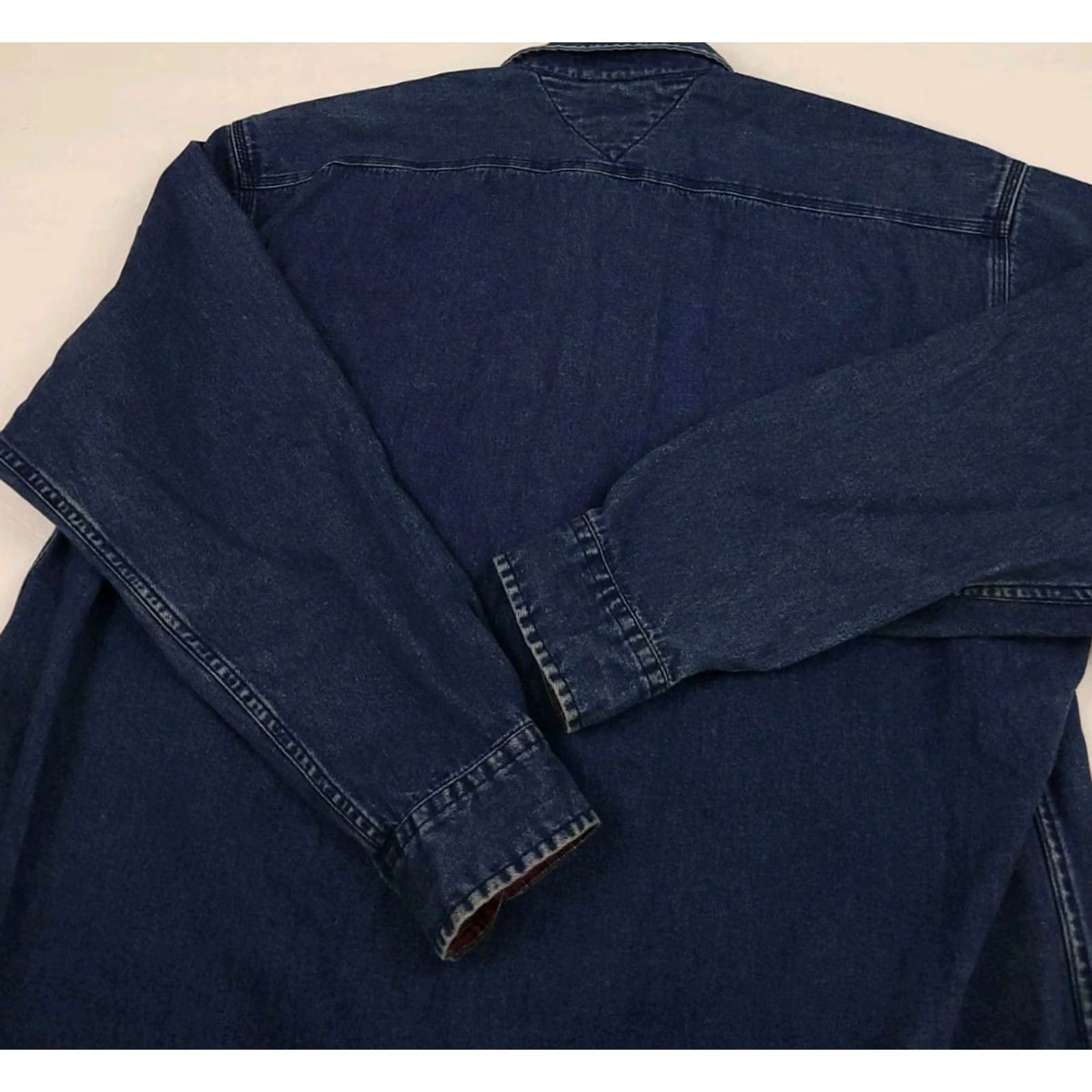 Tommy Hilfiger Vintage Tommy Hilfiger Shirt Denim Jacket Buttons Jeans Dark Wash 90s USA Size US L / EU 52-54 / 3 - 8 Thumbnail